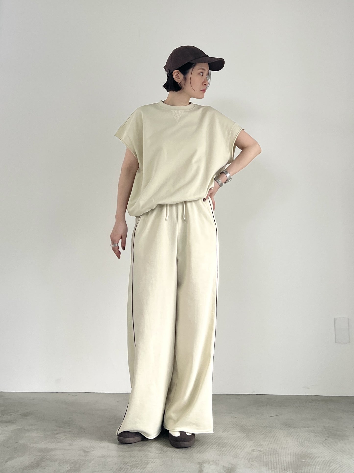 ミニ裏毛ワイドパンツ F2155