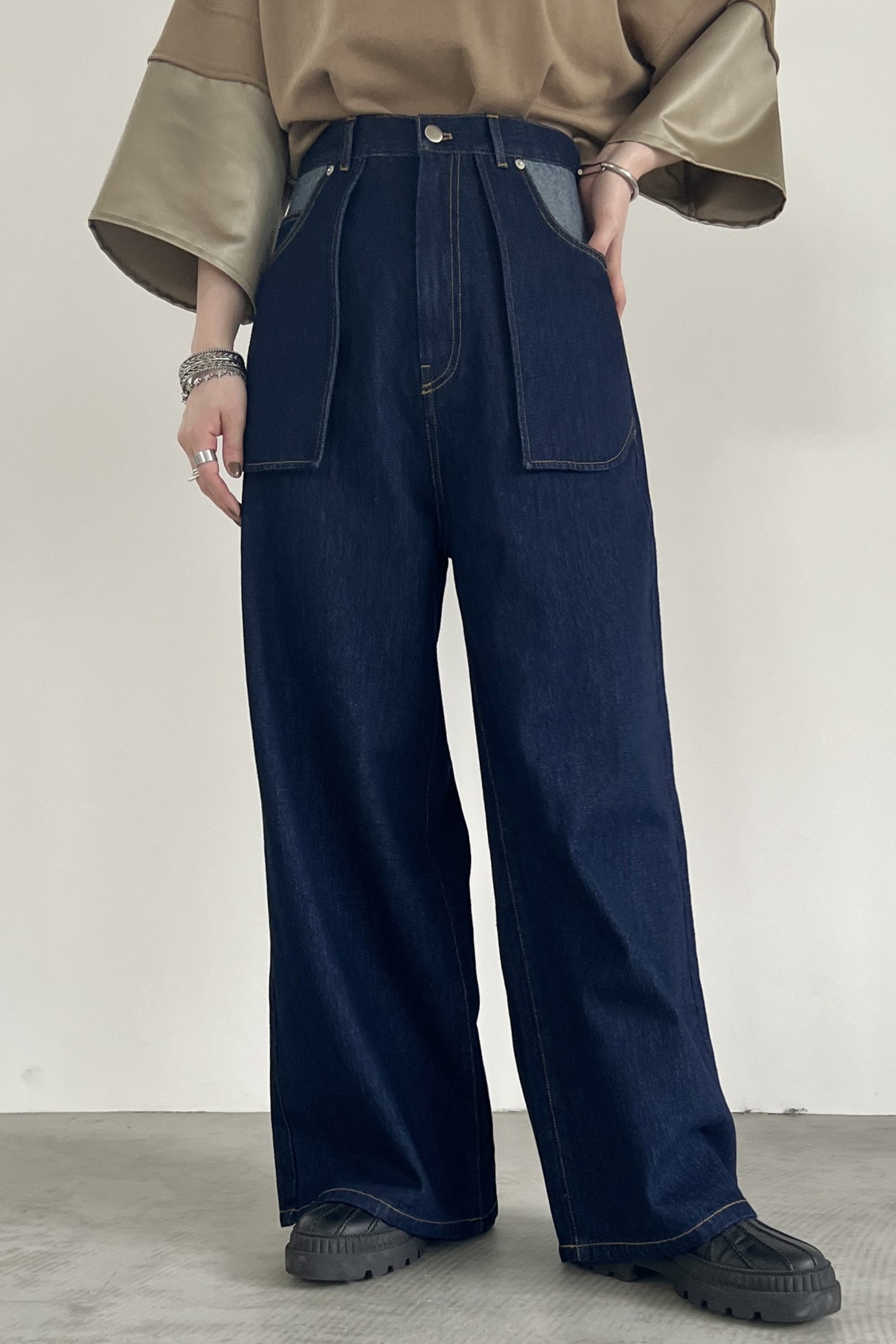 バックベルトワイドパンツ F2138