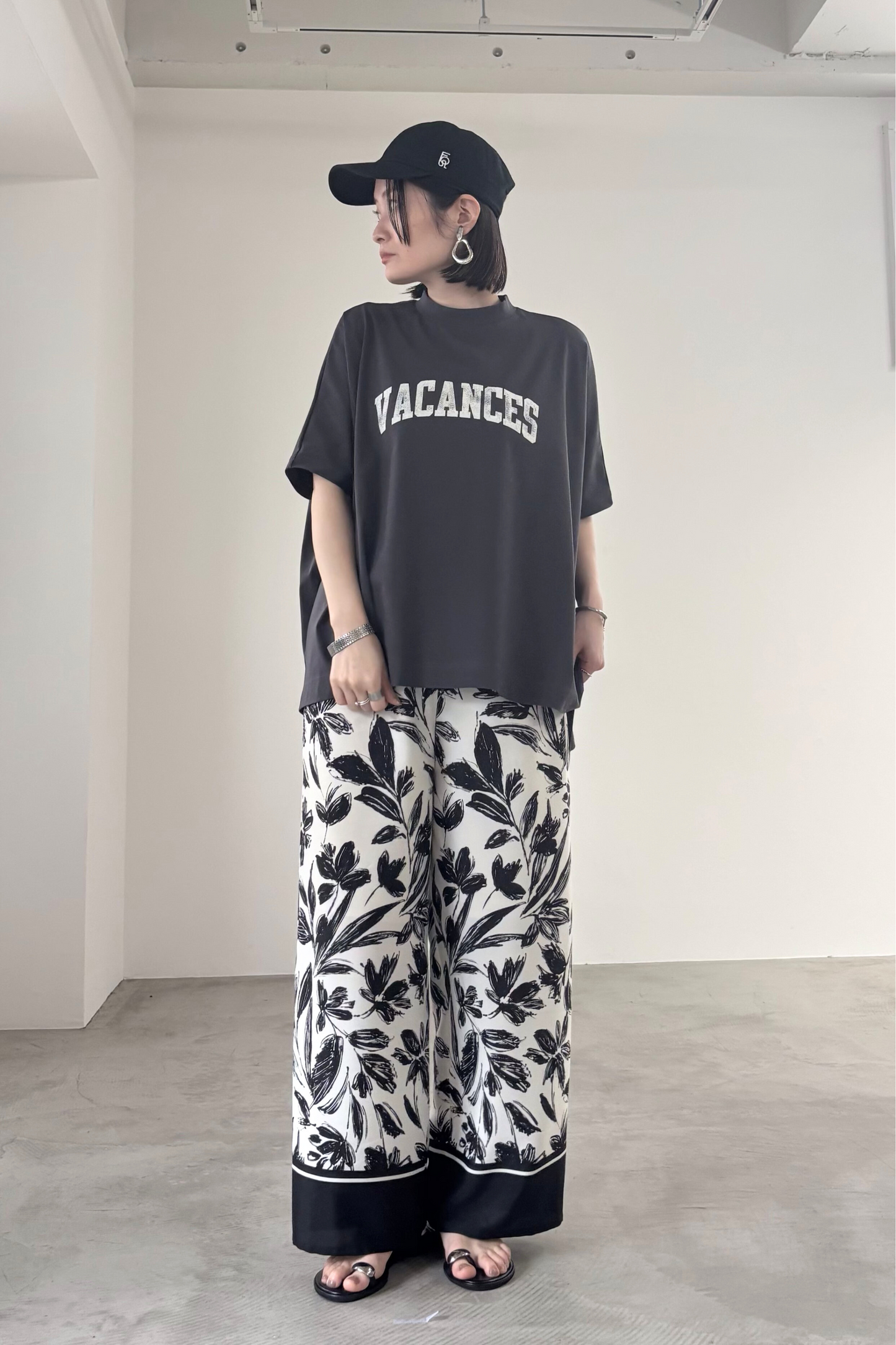 VACANCEモックネックTEE 35512