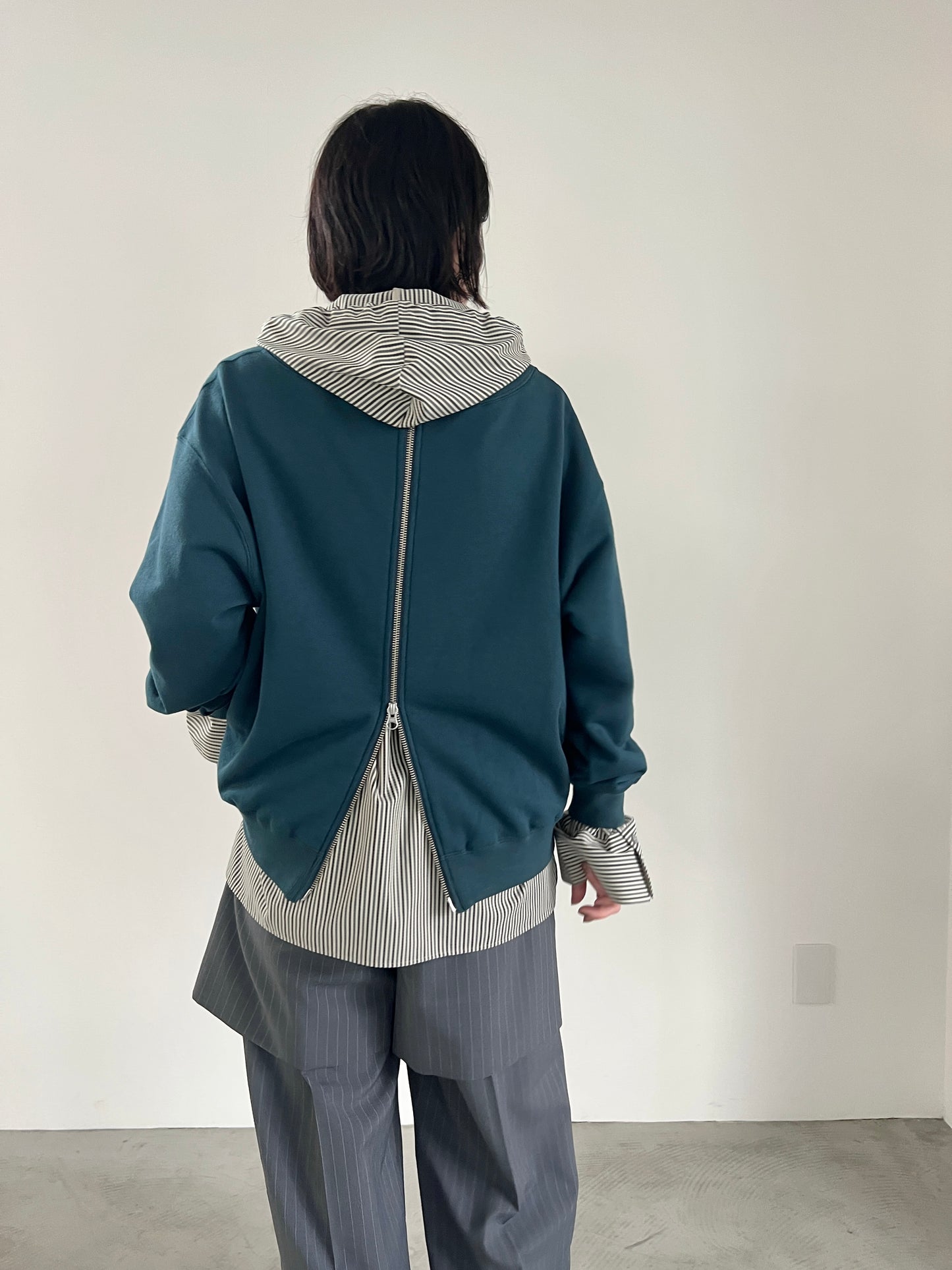 2WAYオフショルロゴスウェット F3292