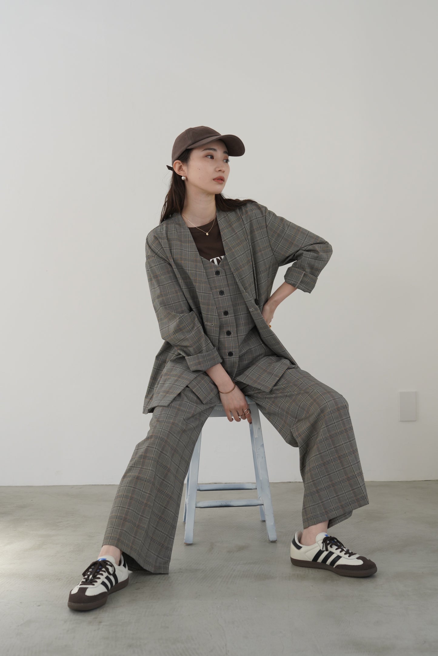T/RノーカラーJK 15909