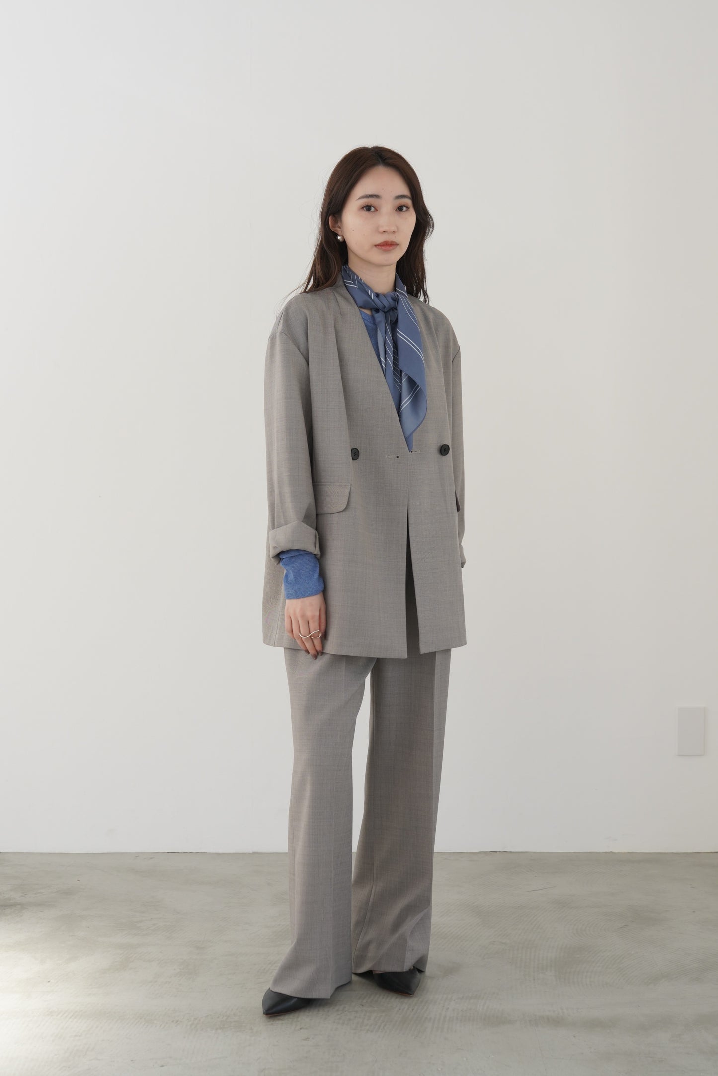 T/RノーカラーJK 15909