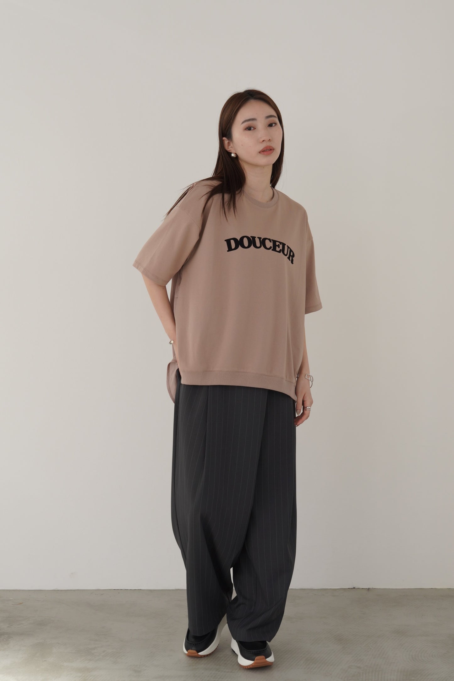 バックサテンロゴTシャツ 35397
