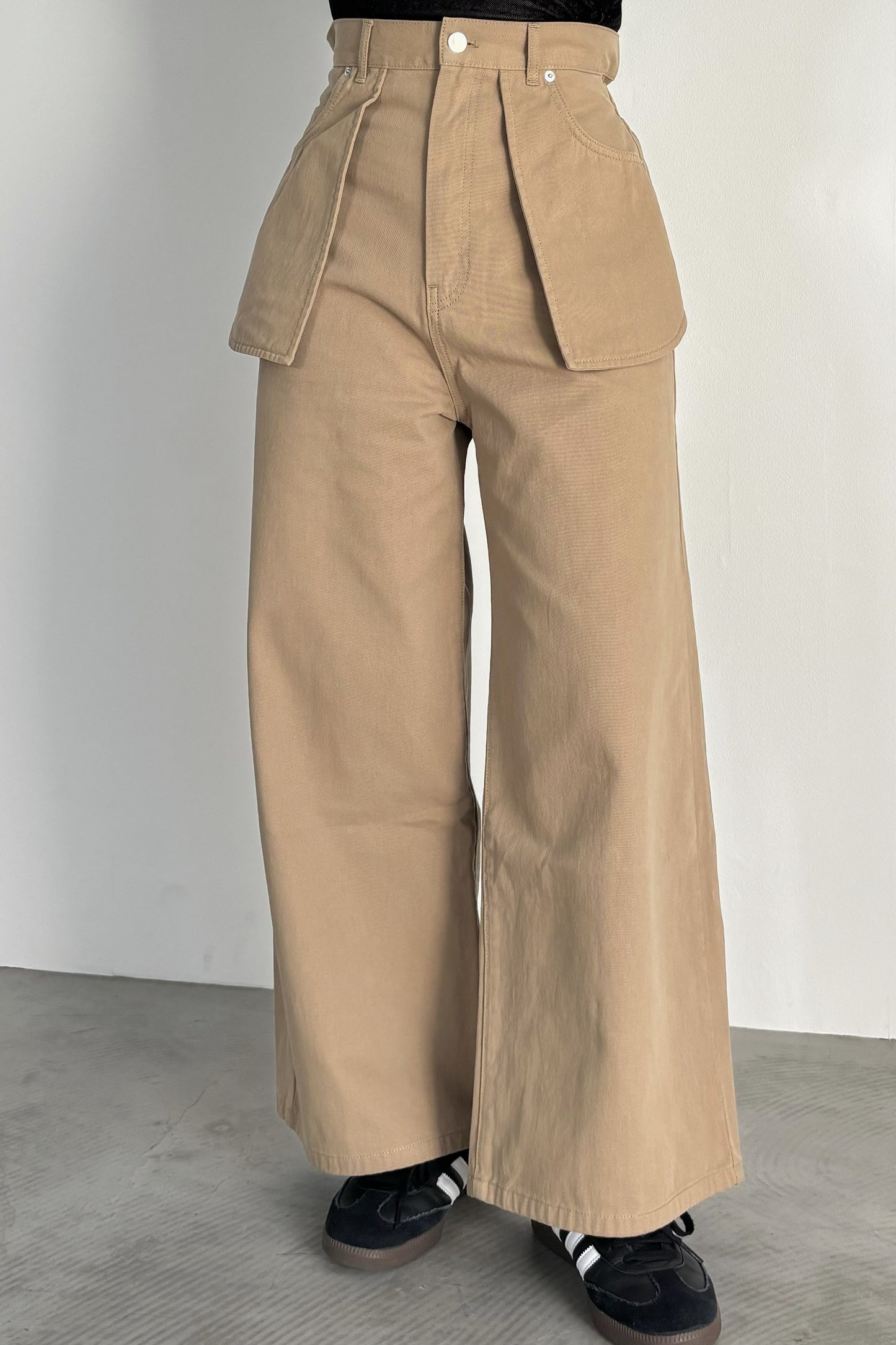 バックベルトワイドパンツ F2138