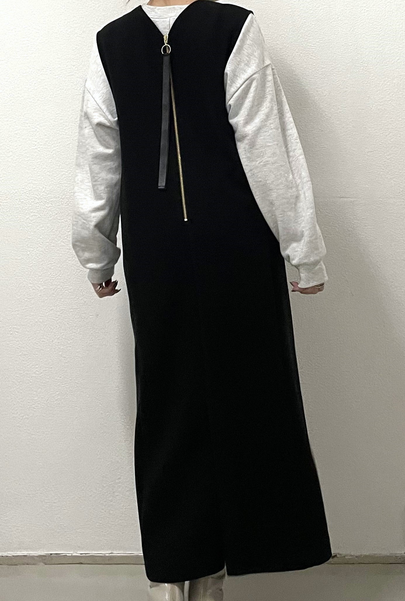 ストレッチジャージ素材ジャンパースカート 15818