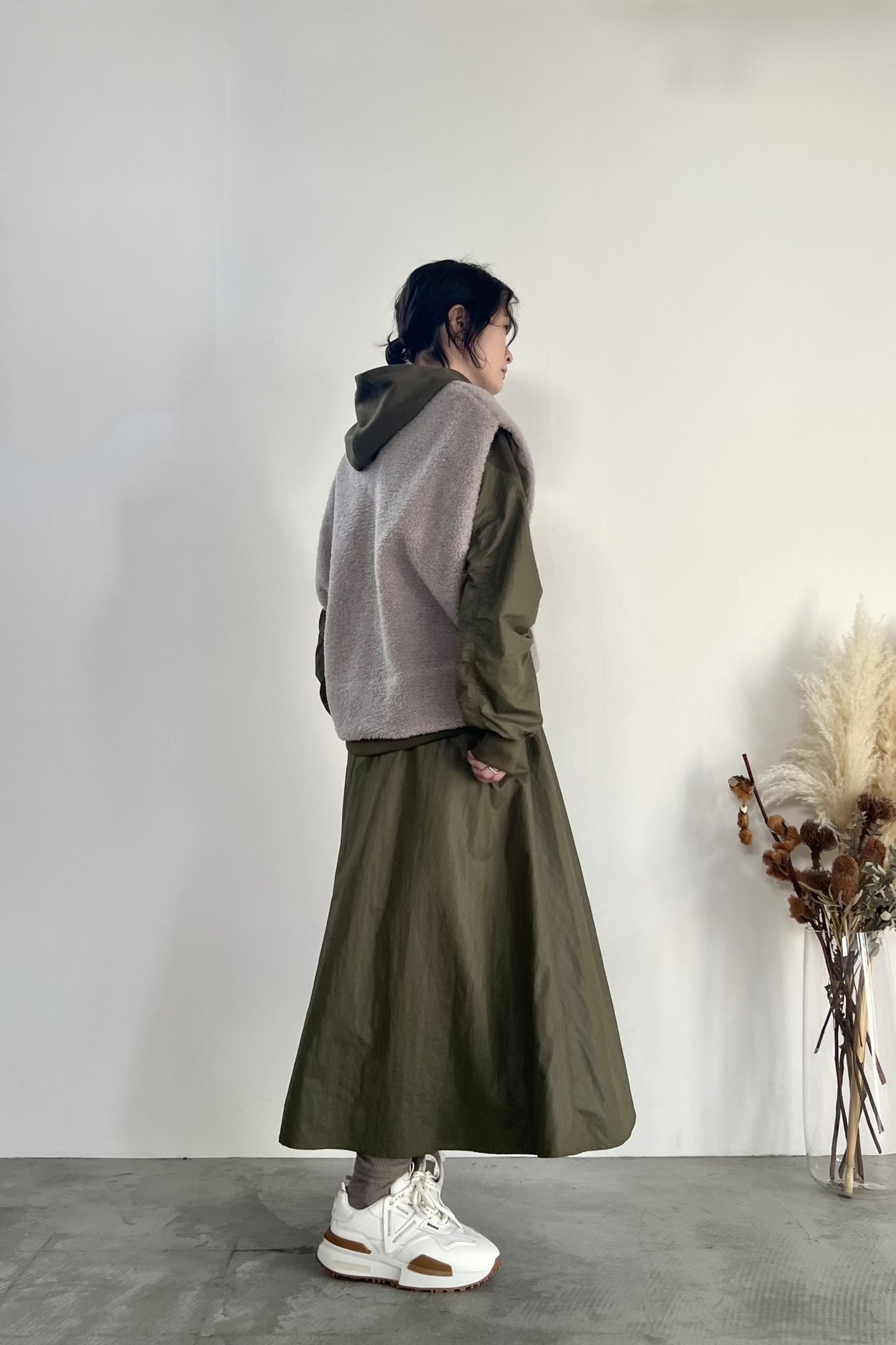 Vネックボアベスト M10000