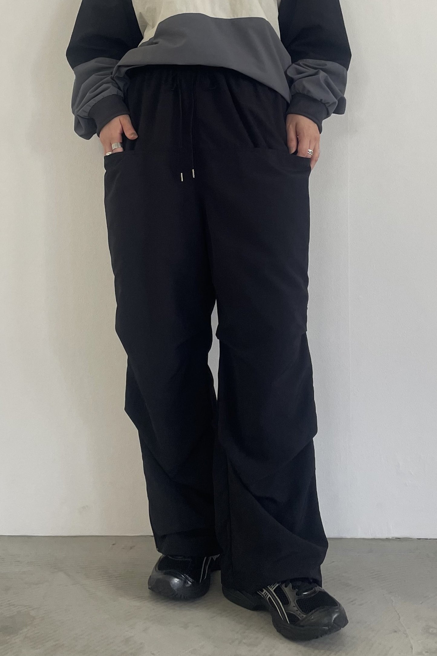 ナイロンパラシュートパンツ F2136