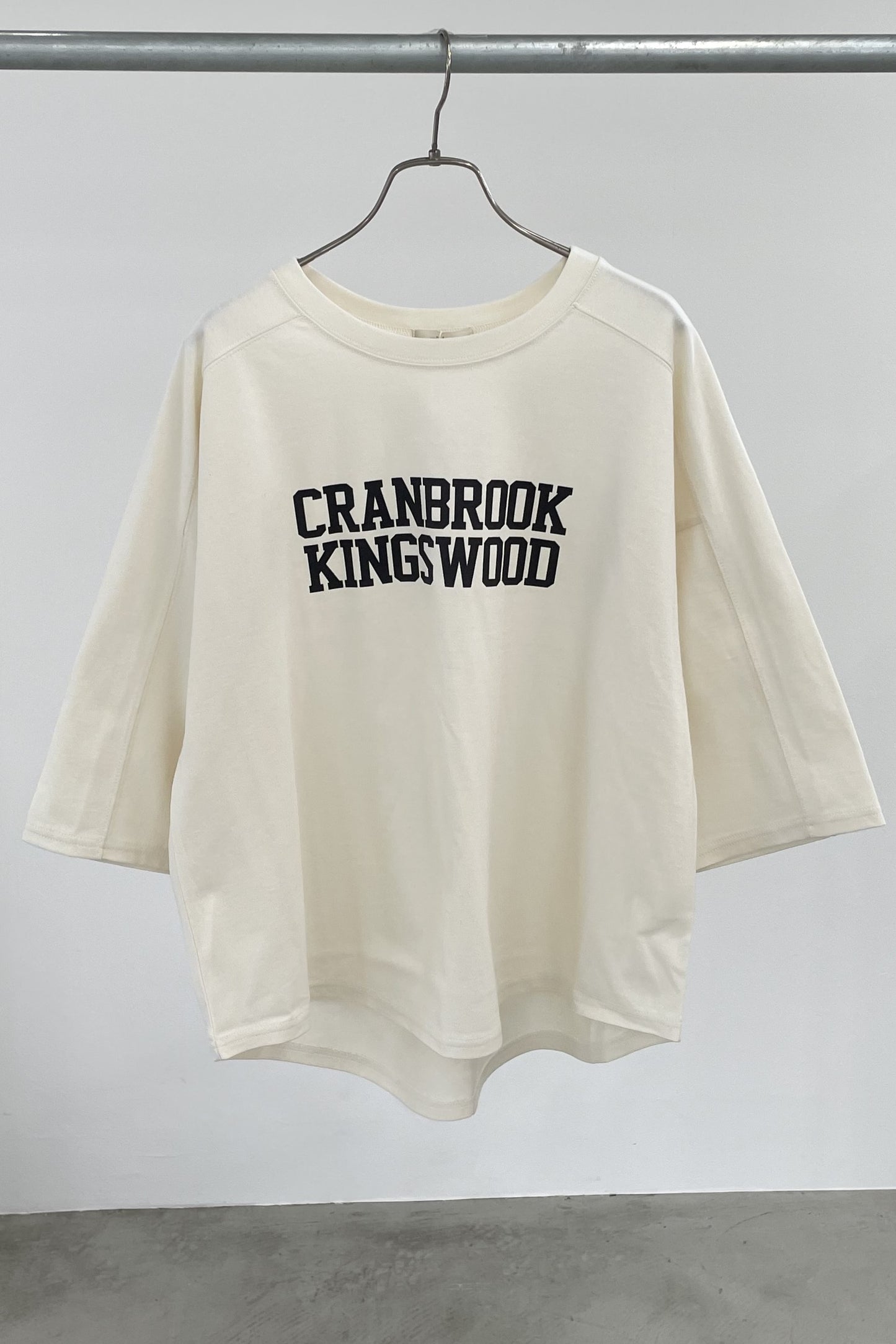 変形スリーブロゴTシャツ 35395