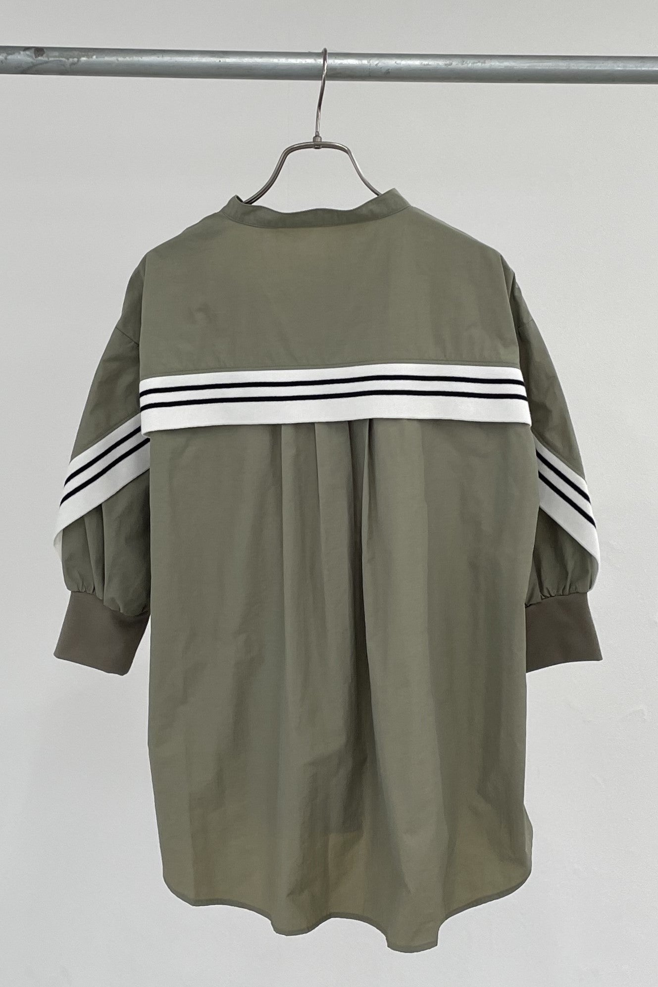バックラインノーカラーシャツ 15785