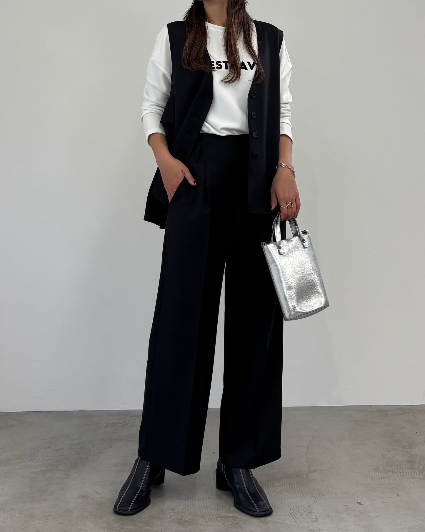 ミニフリルストレートパンツ 23165