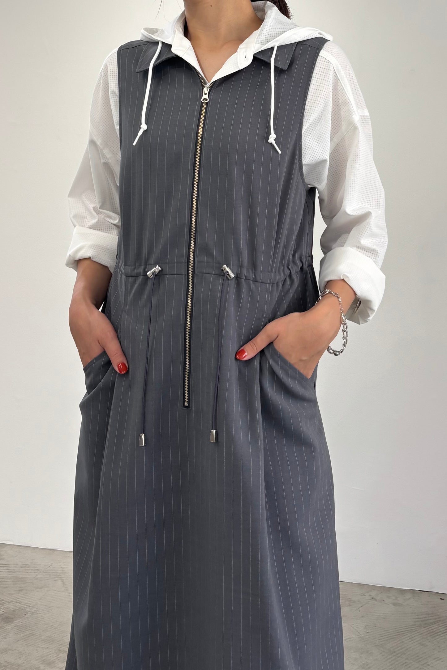 フロントジップワンピース F1195