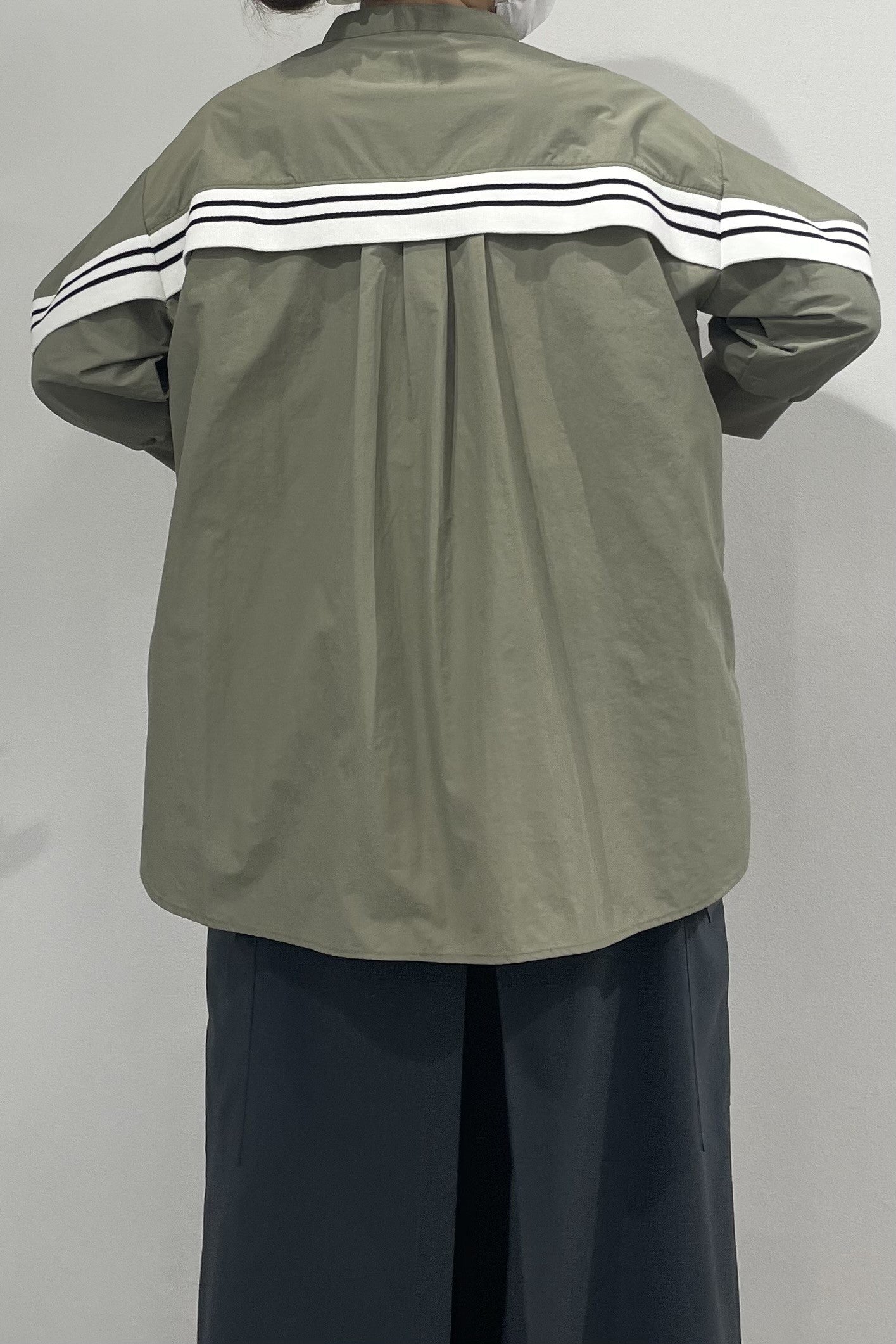 バックラインノーカラーシャツ 15785