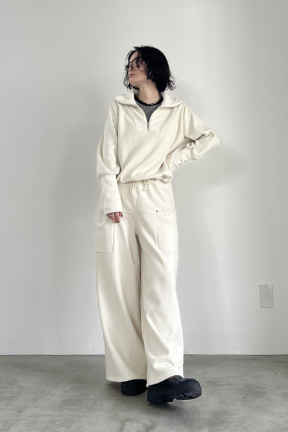 ボンバーヒートワイドパンツ　F2162