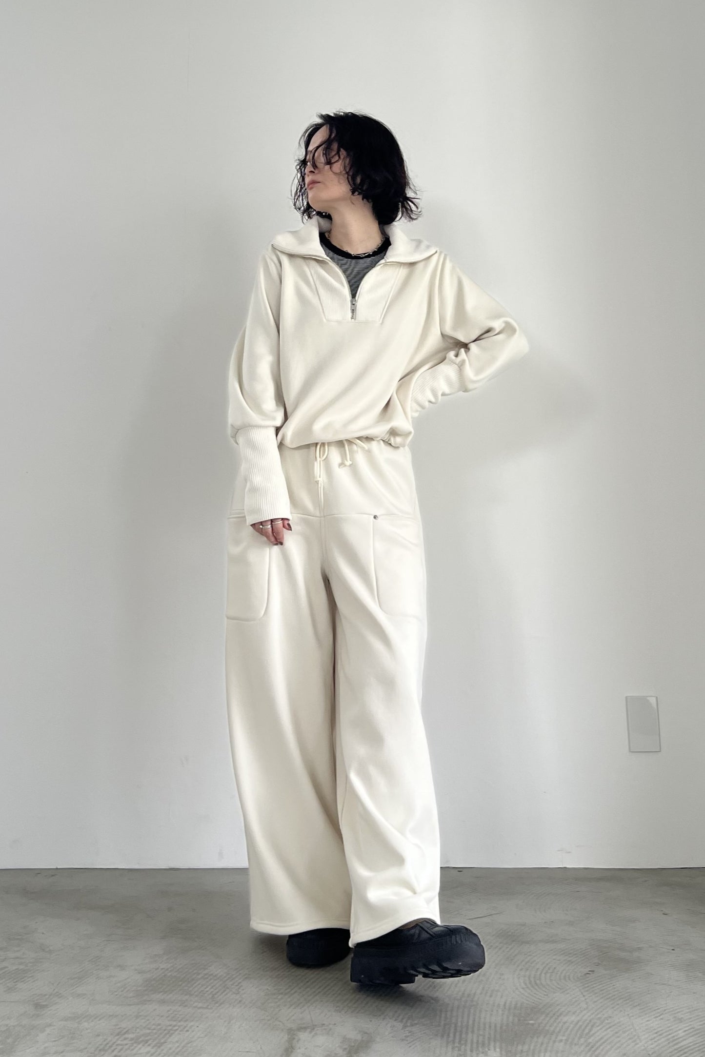 ボンバーヒートハーフジッププルオーバー　F3297