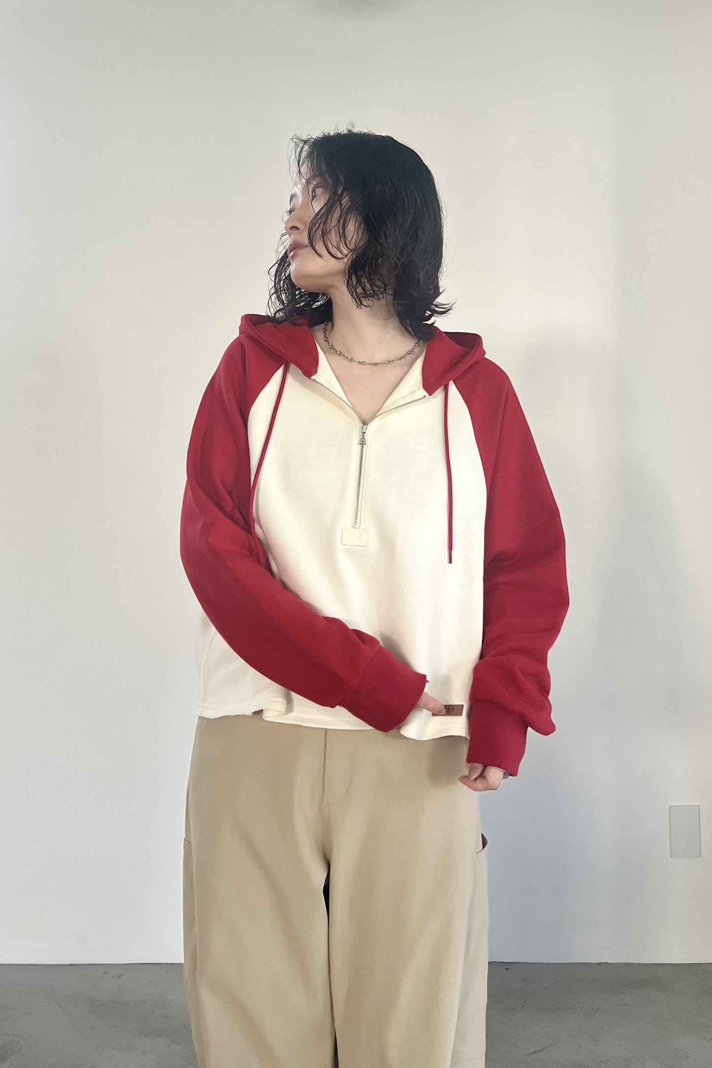 バイカラーハーフジップフーディー　F3300