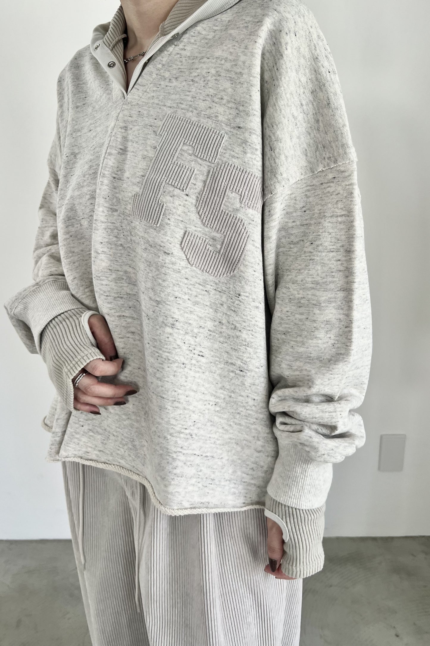 Vネック裏毛プルオーバー　F3296