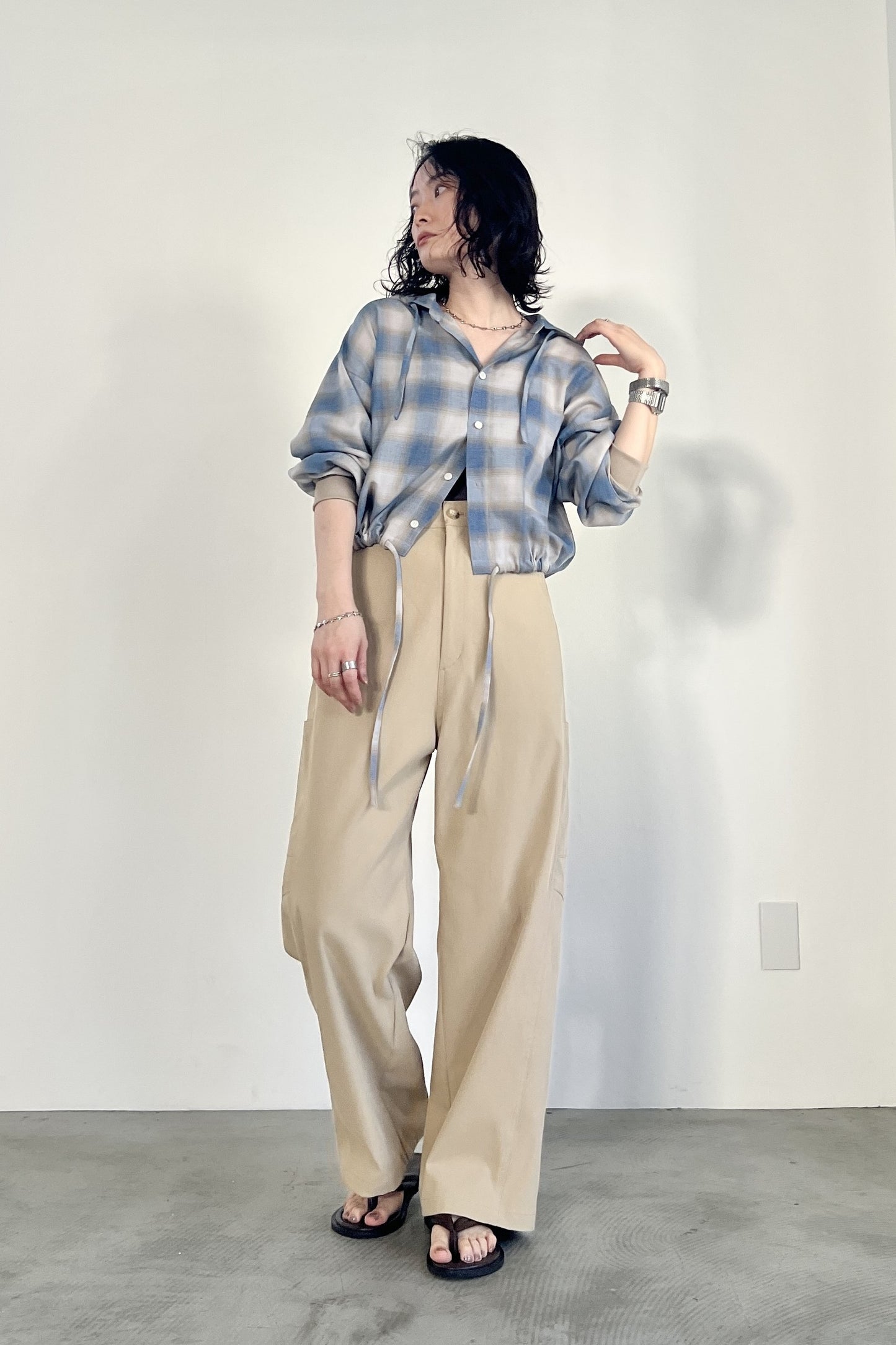 バックベルトチノパンツ　F2165