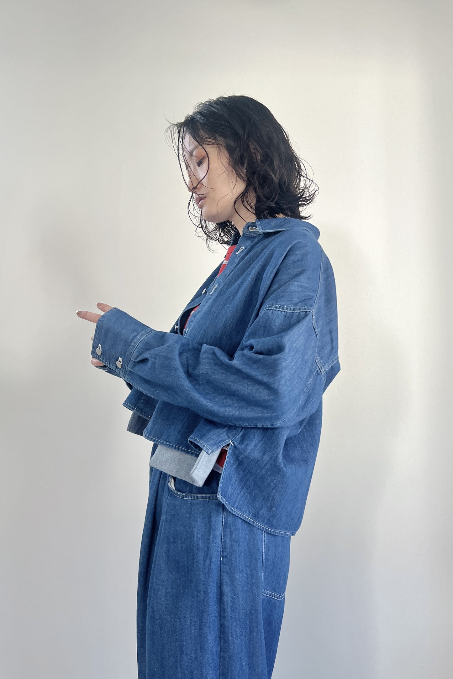 ポケットデザインクロップドシャツ　F1205