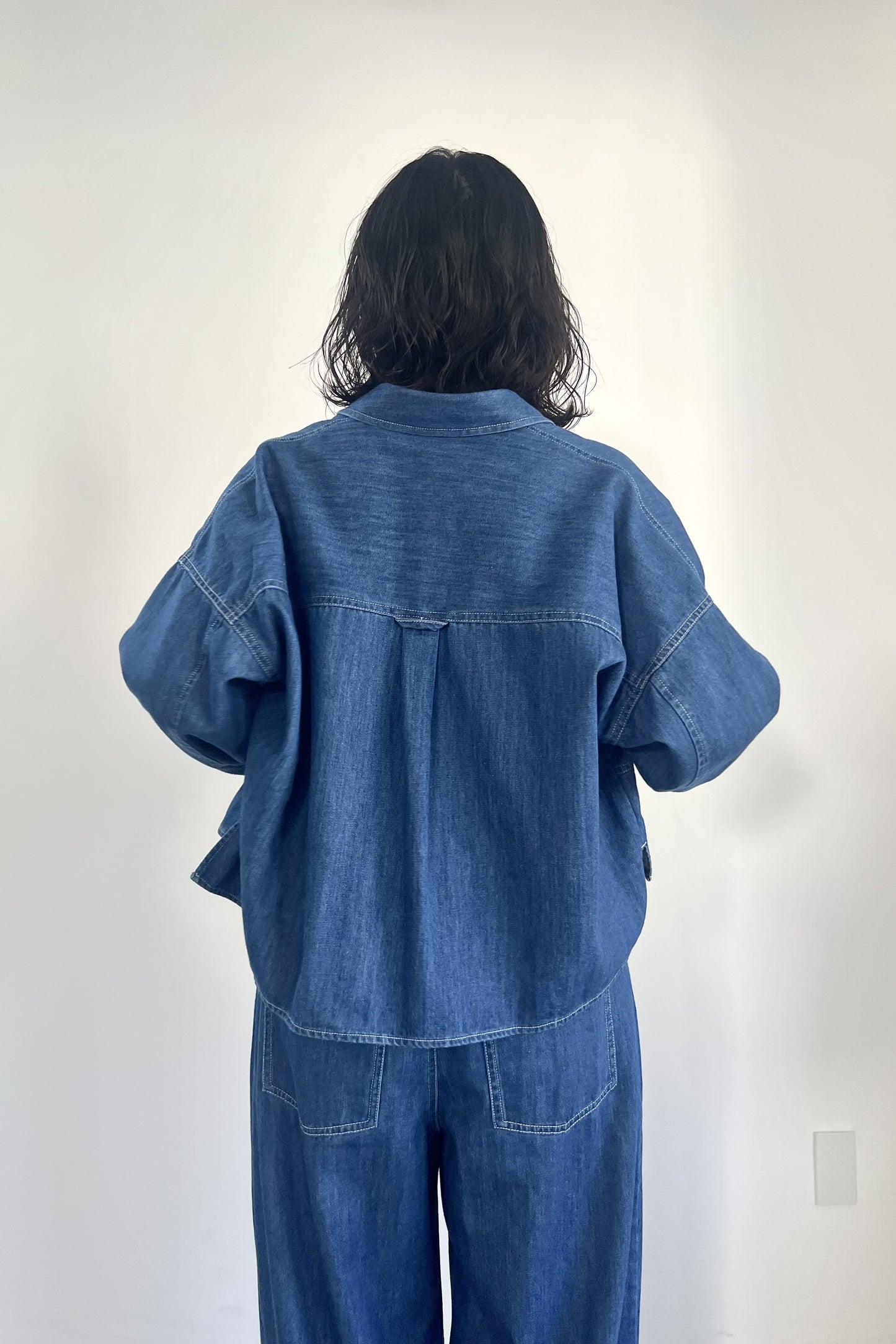 ポケットデザインクロップドシャツ　F1205