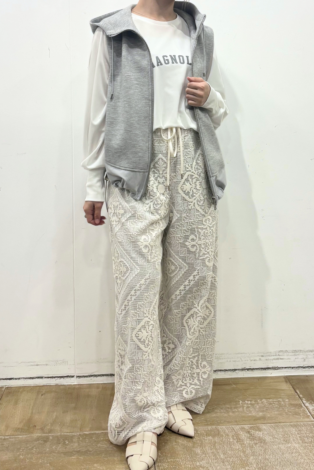 タフタフリルボンディングベスト　35591