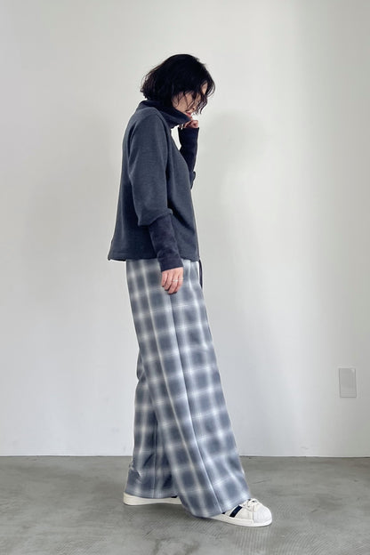 ボンバーヒートハーフジッププルオーバー　F3297