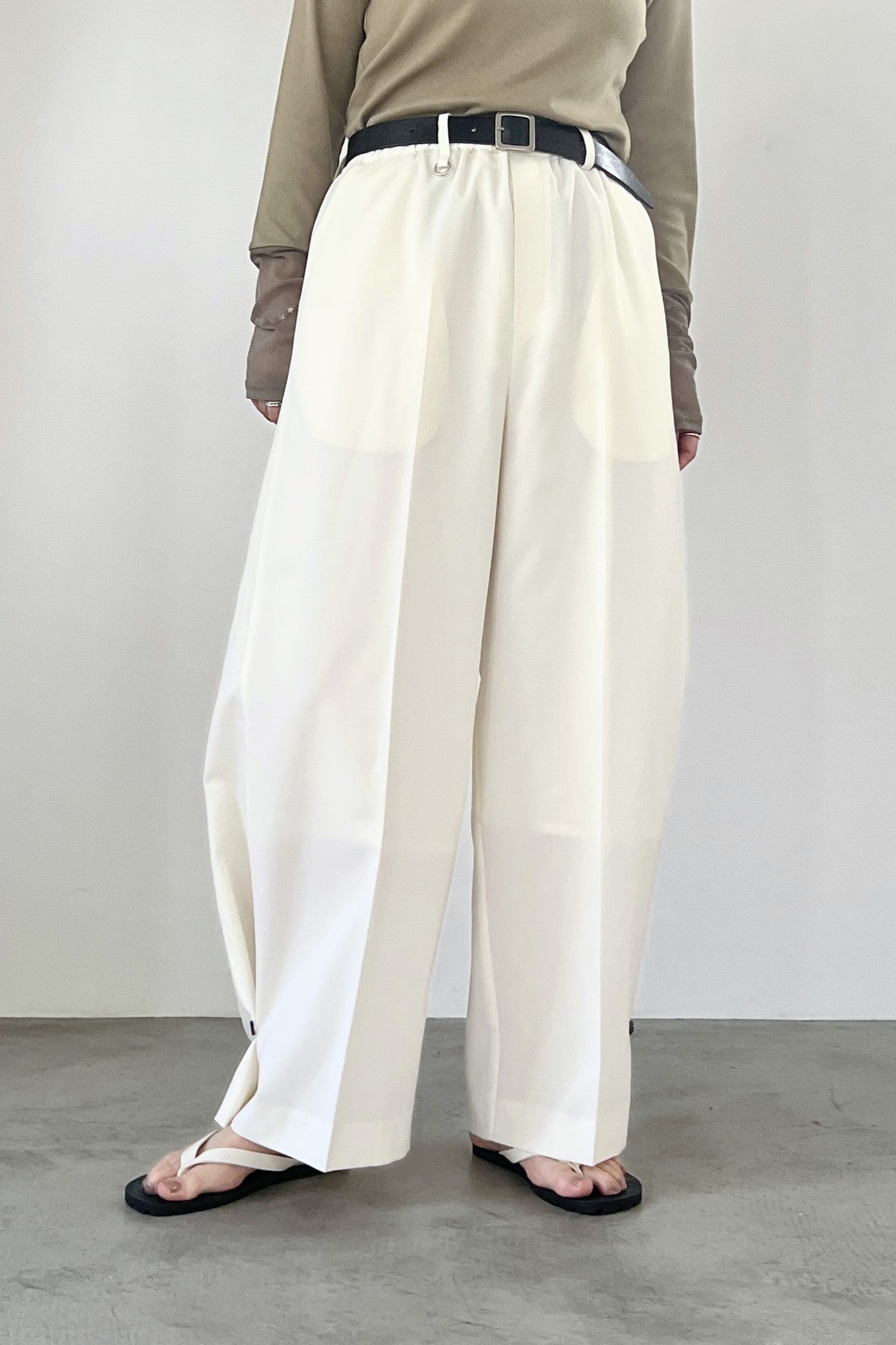 2WAYヘムスラックスパンツ　F2167