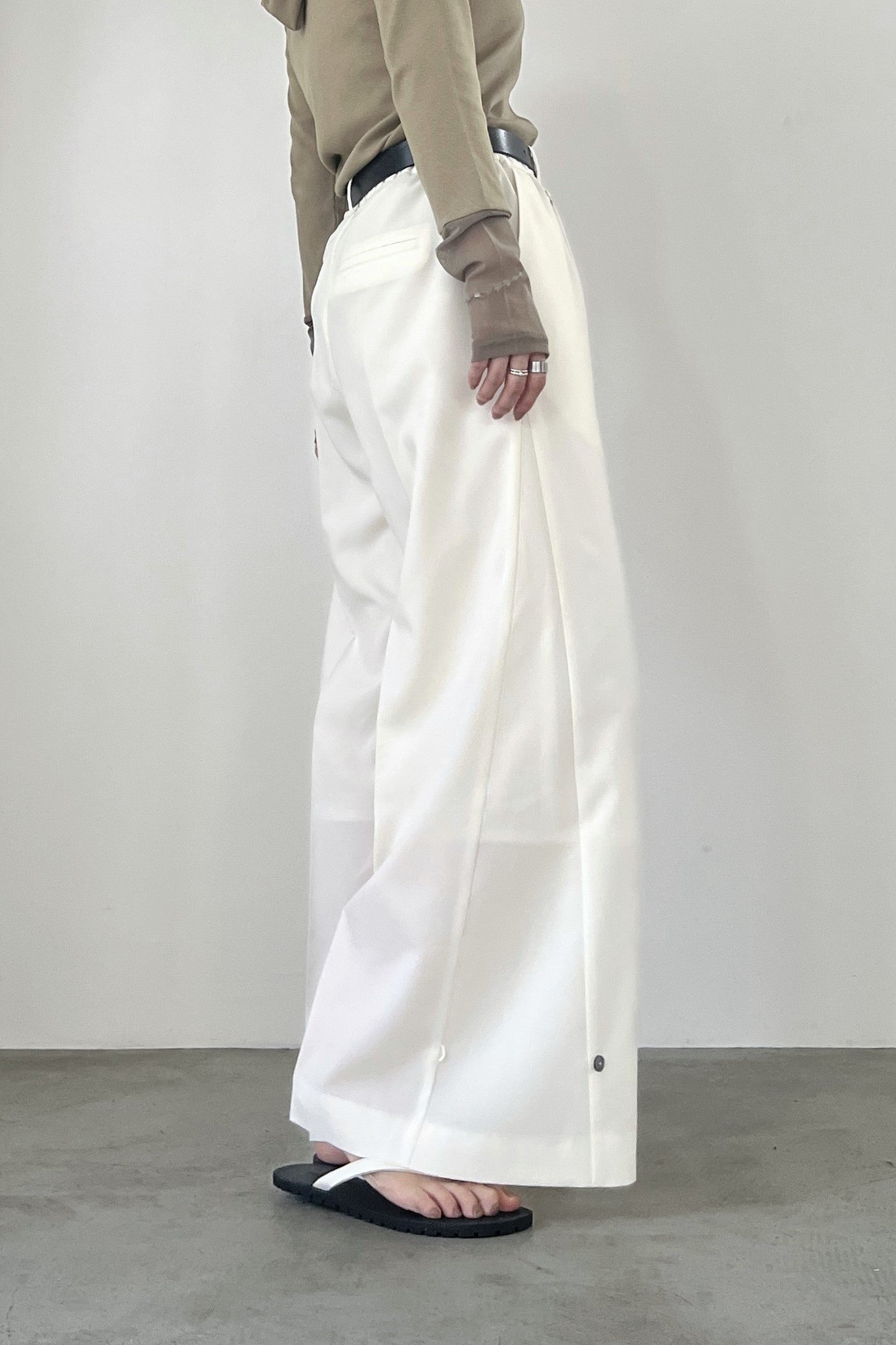 2WAYヘムスラックスパンツ　F2167