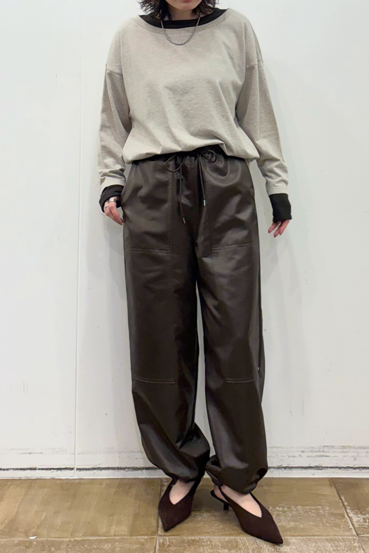 レザーライクダブルニーPT    F2163