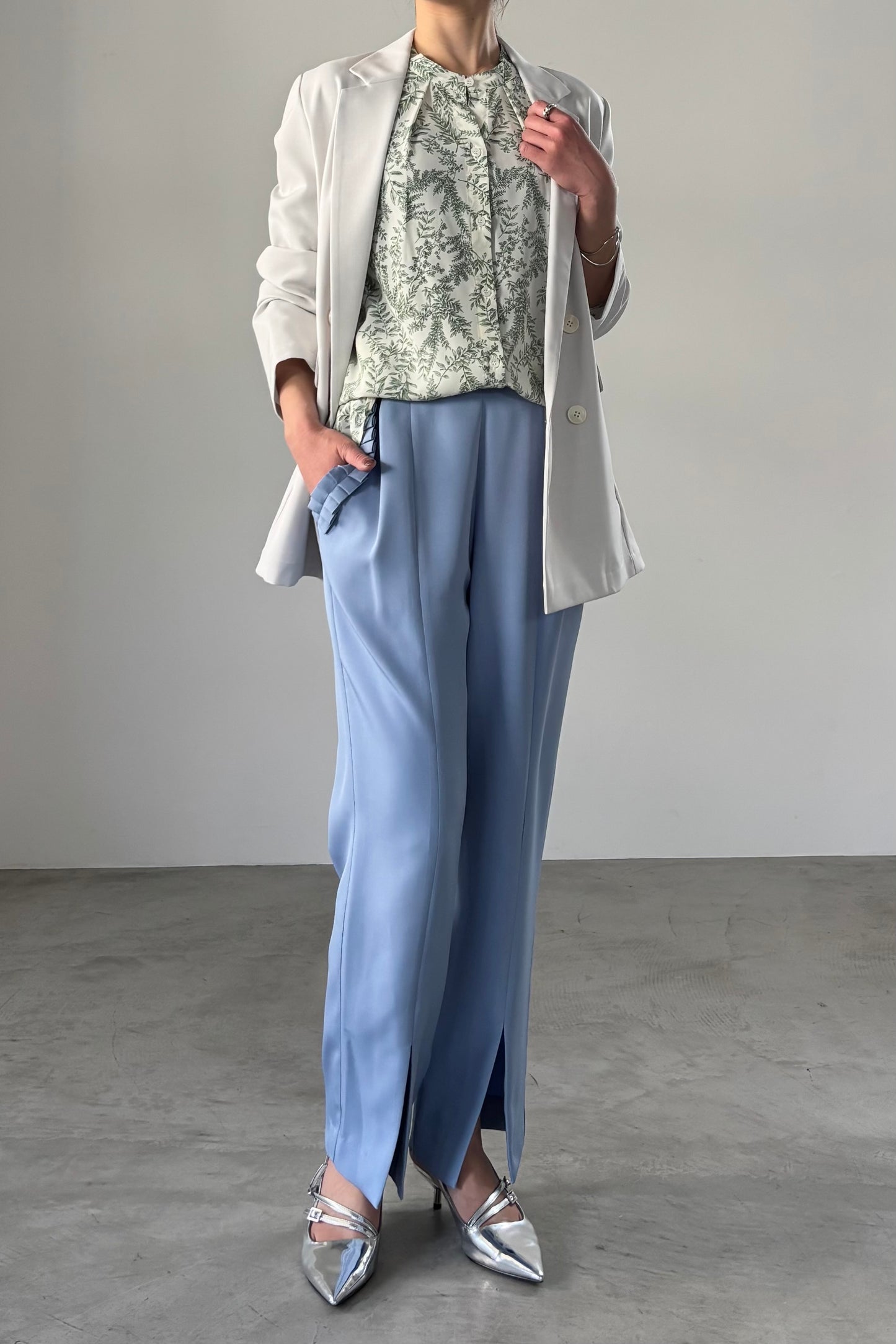 ボタニカルプリントBL 15947