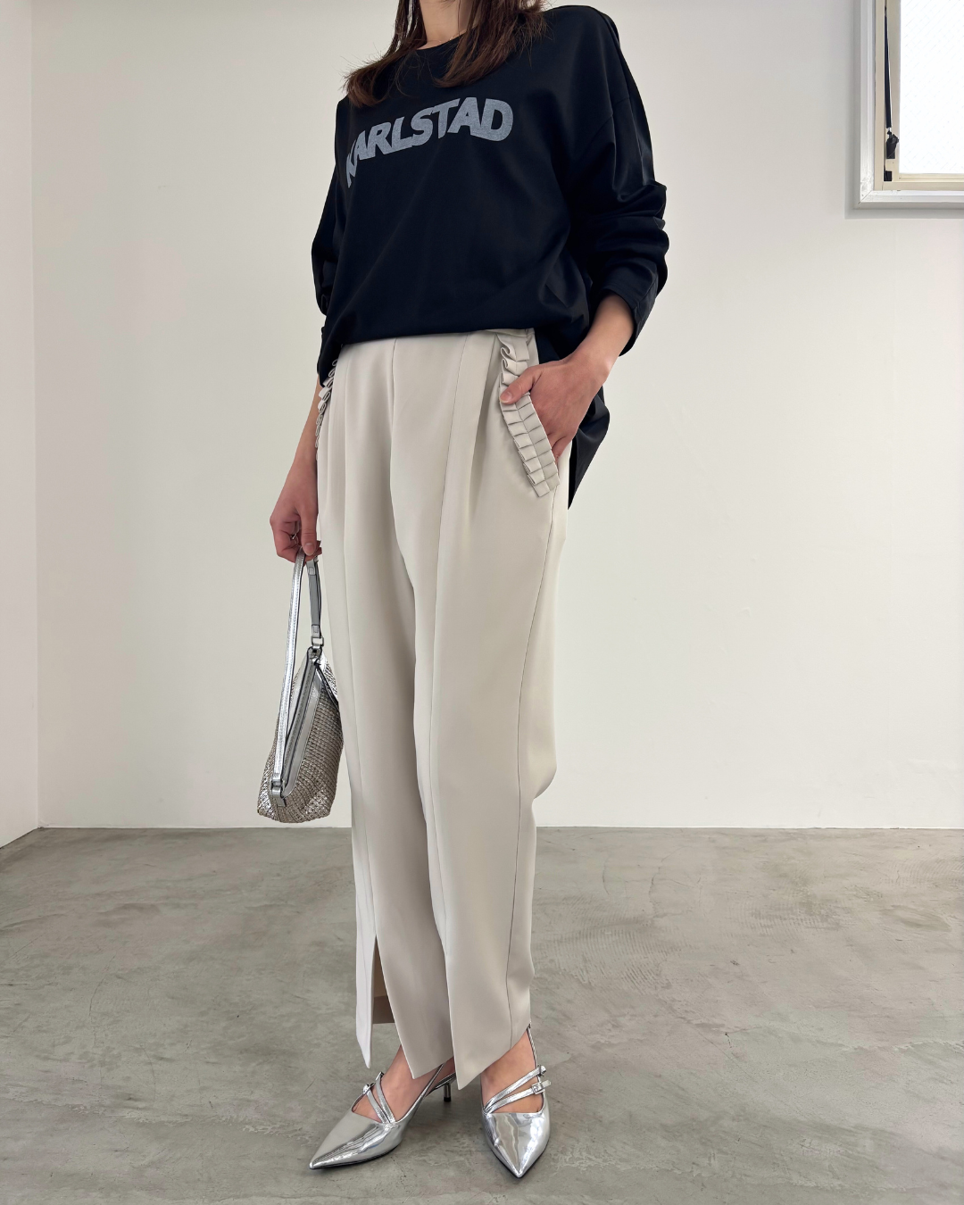 ポケットフリルテーパードPT　23188