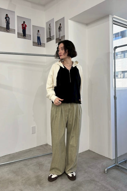 バイカラーハーフジップフーディー　F3300