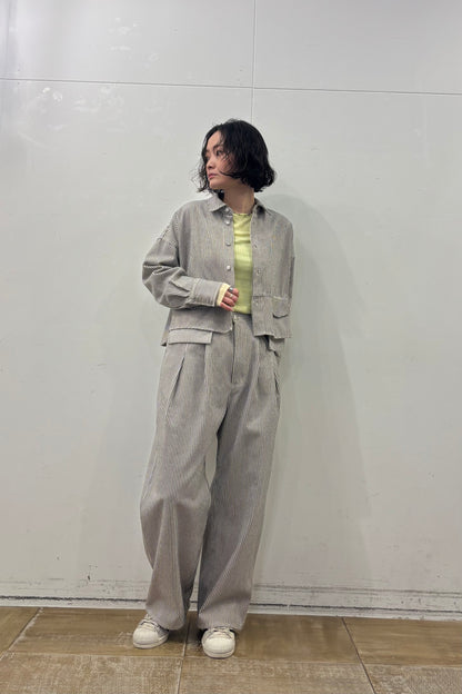 ポケットデザインクロップドシャツ　F1205