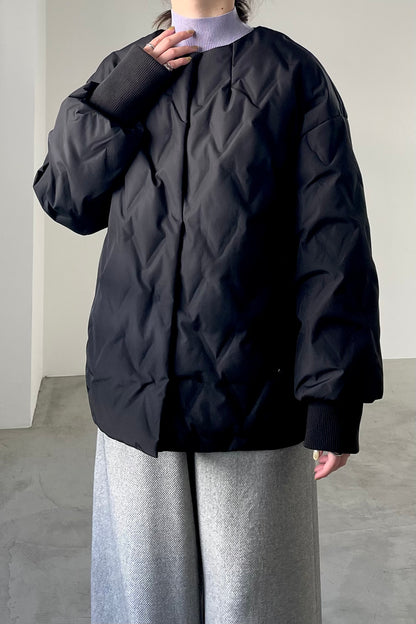 シームレスダウンジャケット　15825