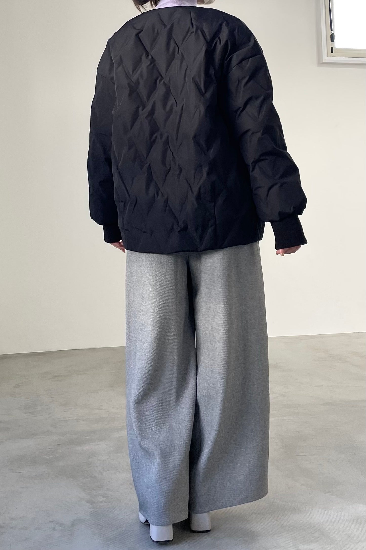 シームレスダウンジャケット　15825