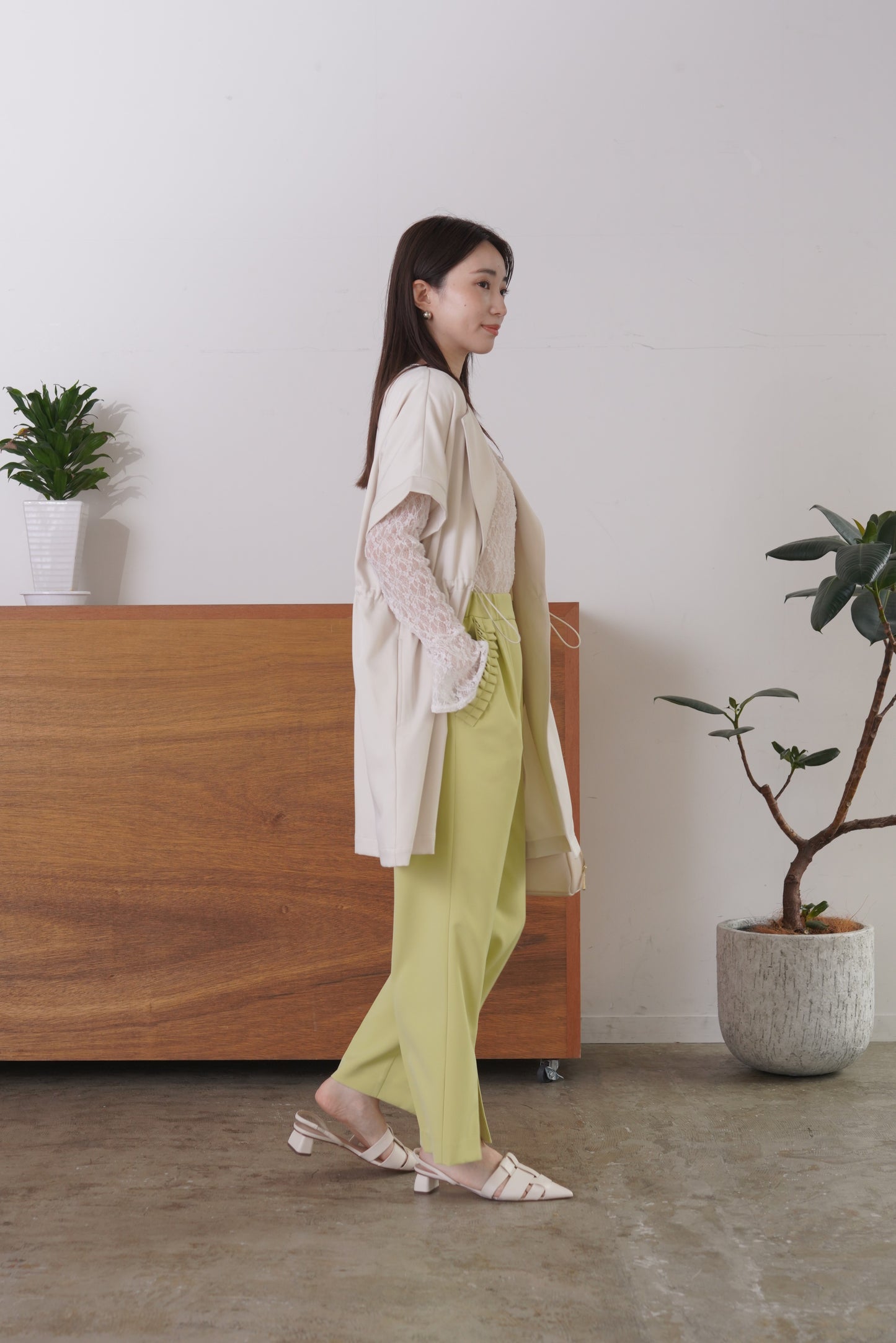 ポケットフリルテーパードPT　23188