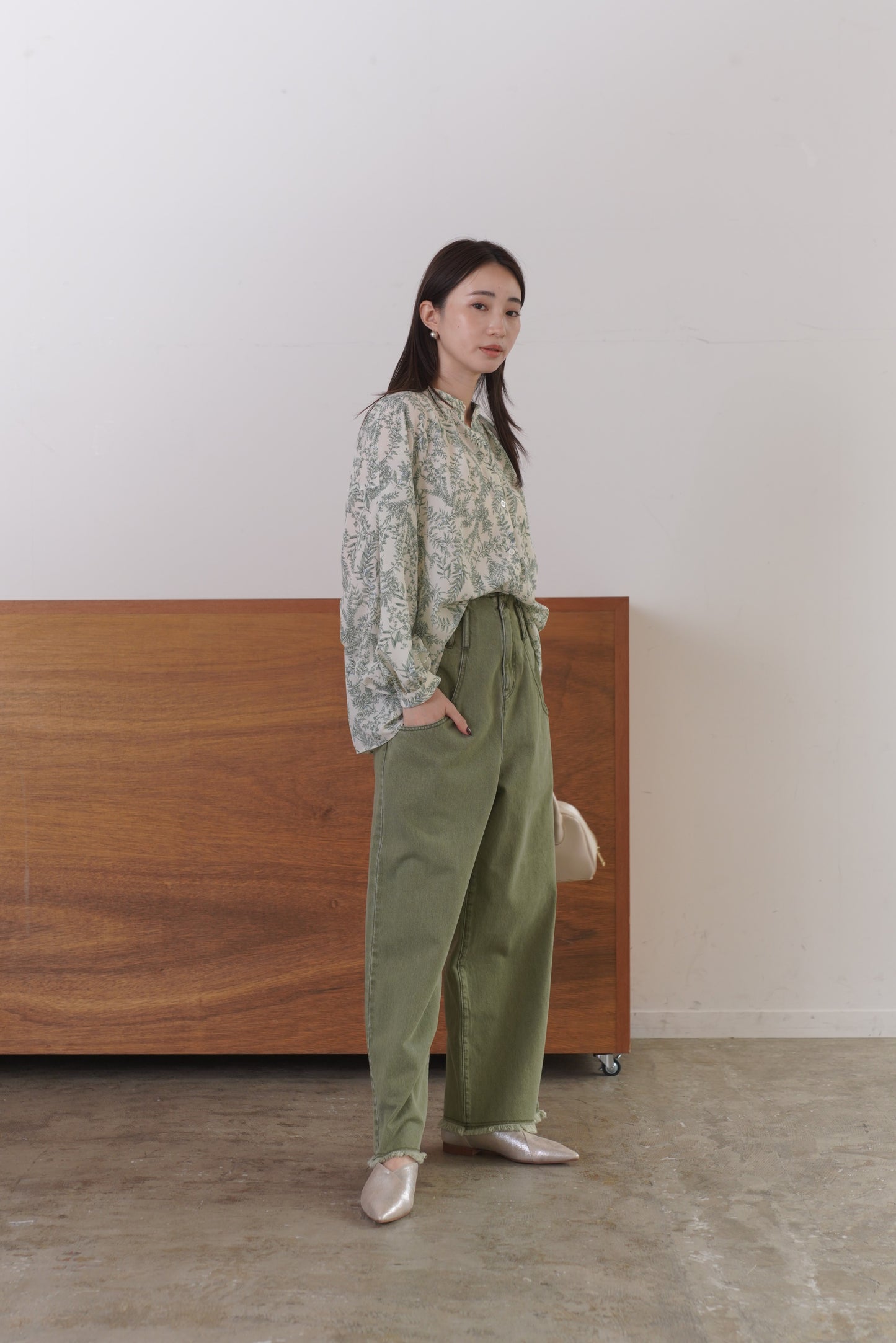 ボタニカルプリントBL 15947