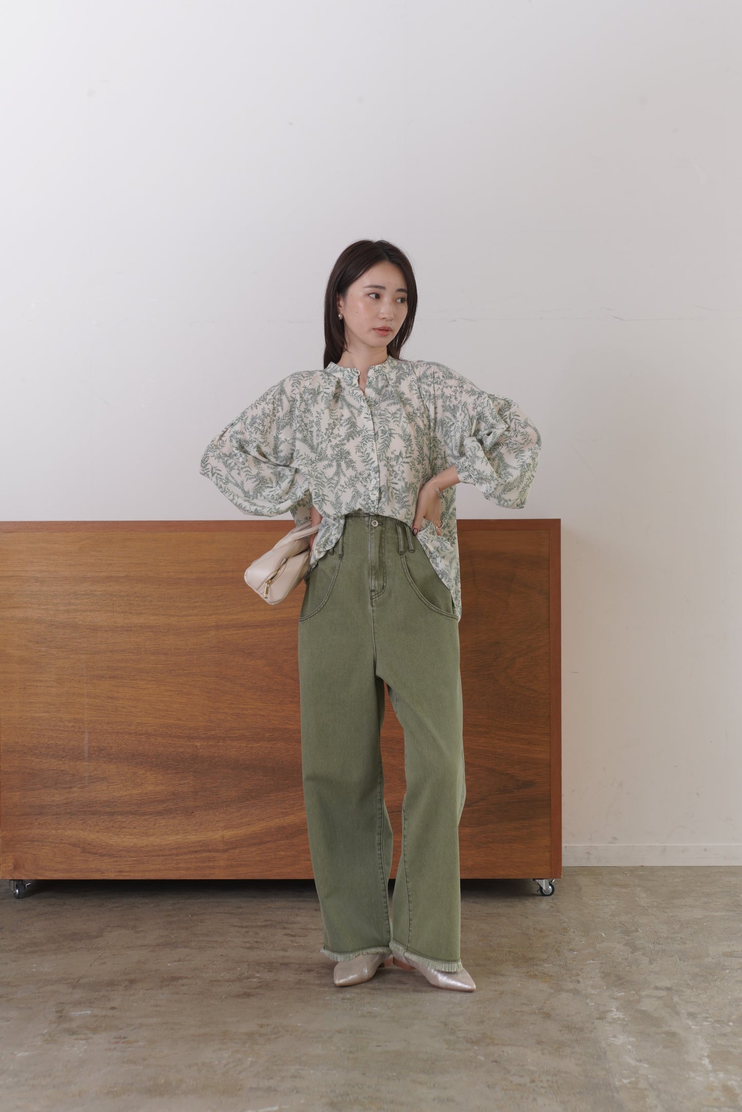 ボタニカルプリントBL 15947