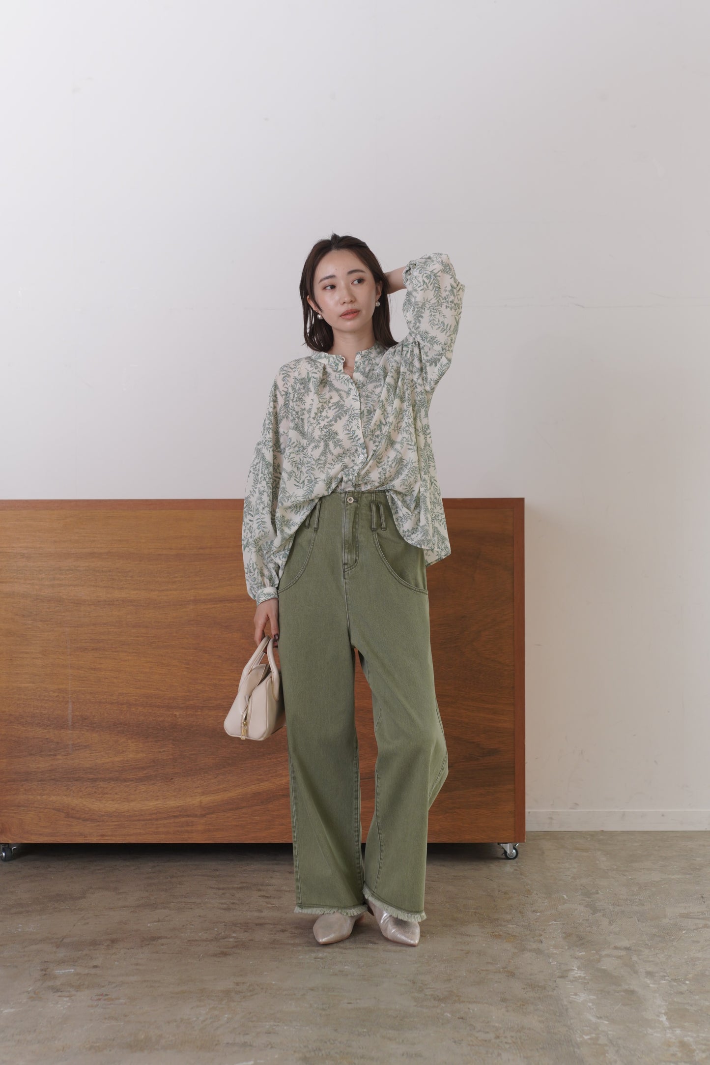 ボタニカルプリントBL 15947