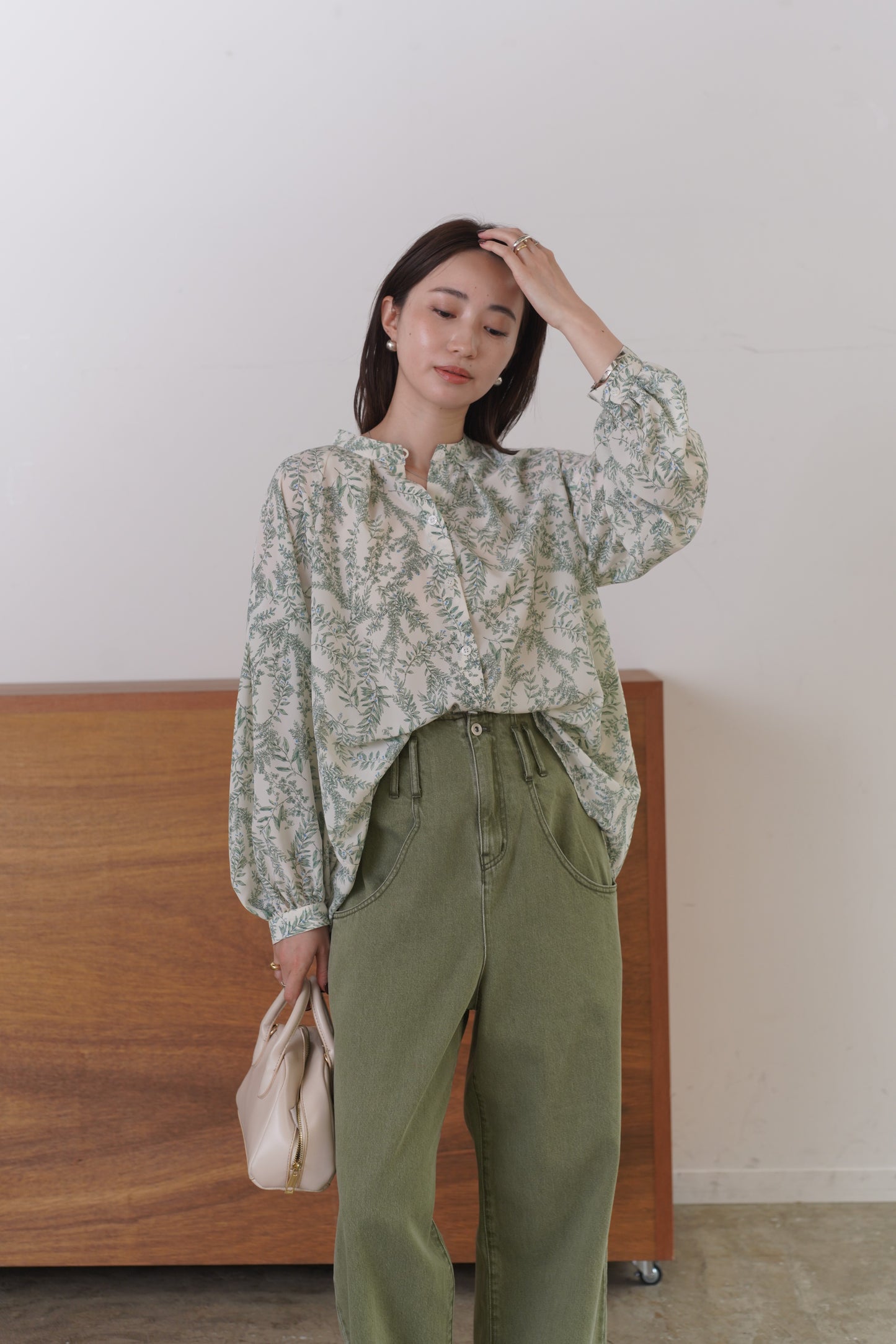 ボタニカルプリントBL 15947