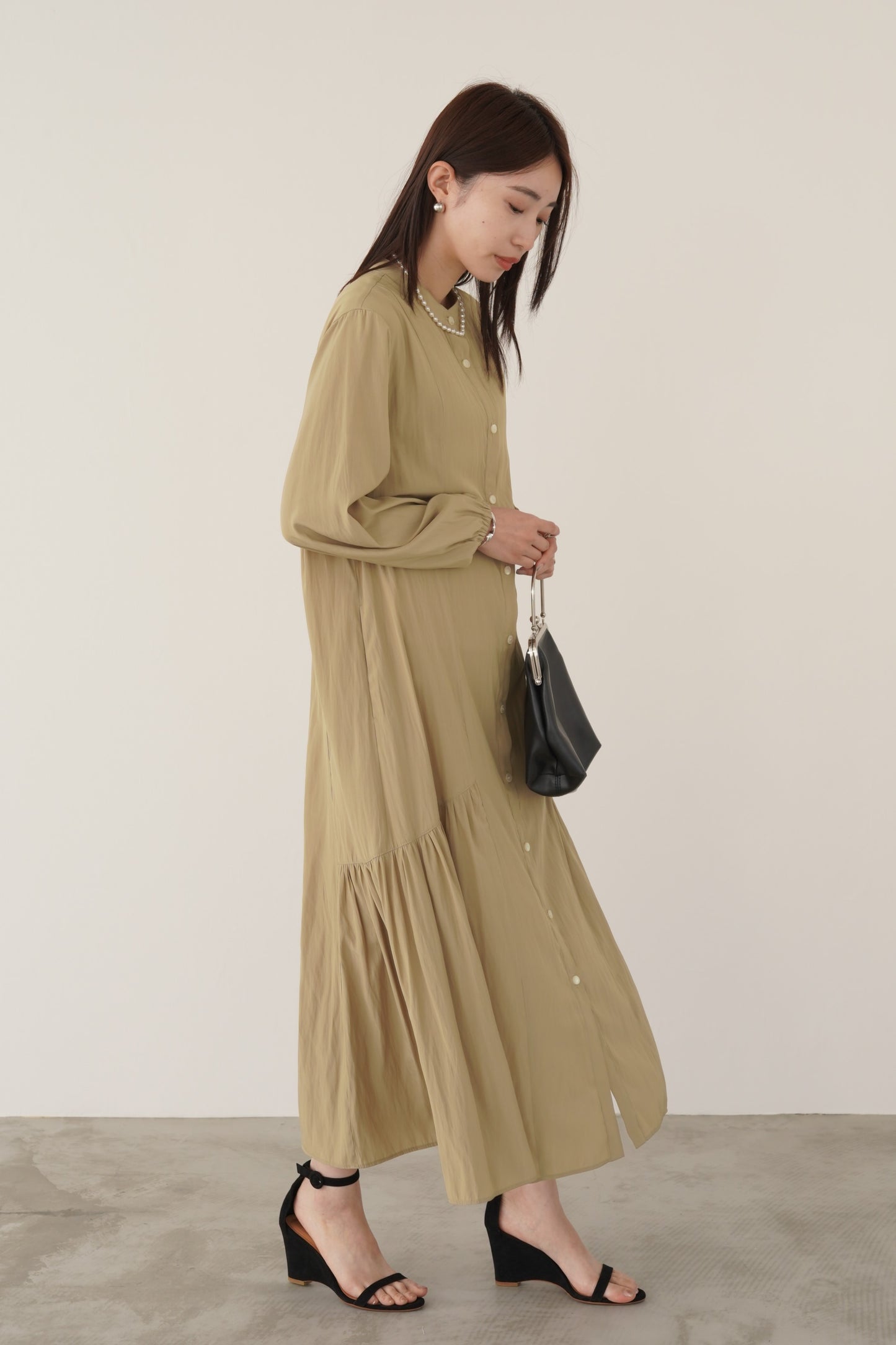 ギャザーフレアシャツワンピース　15731