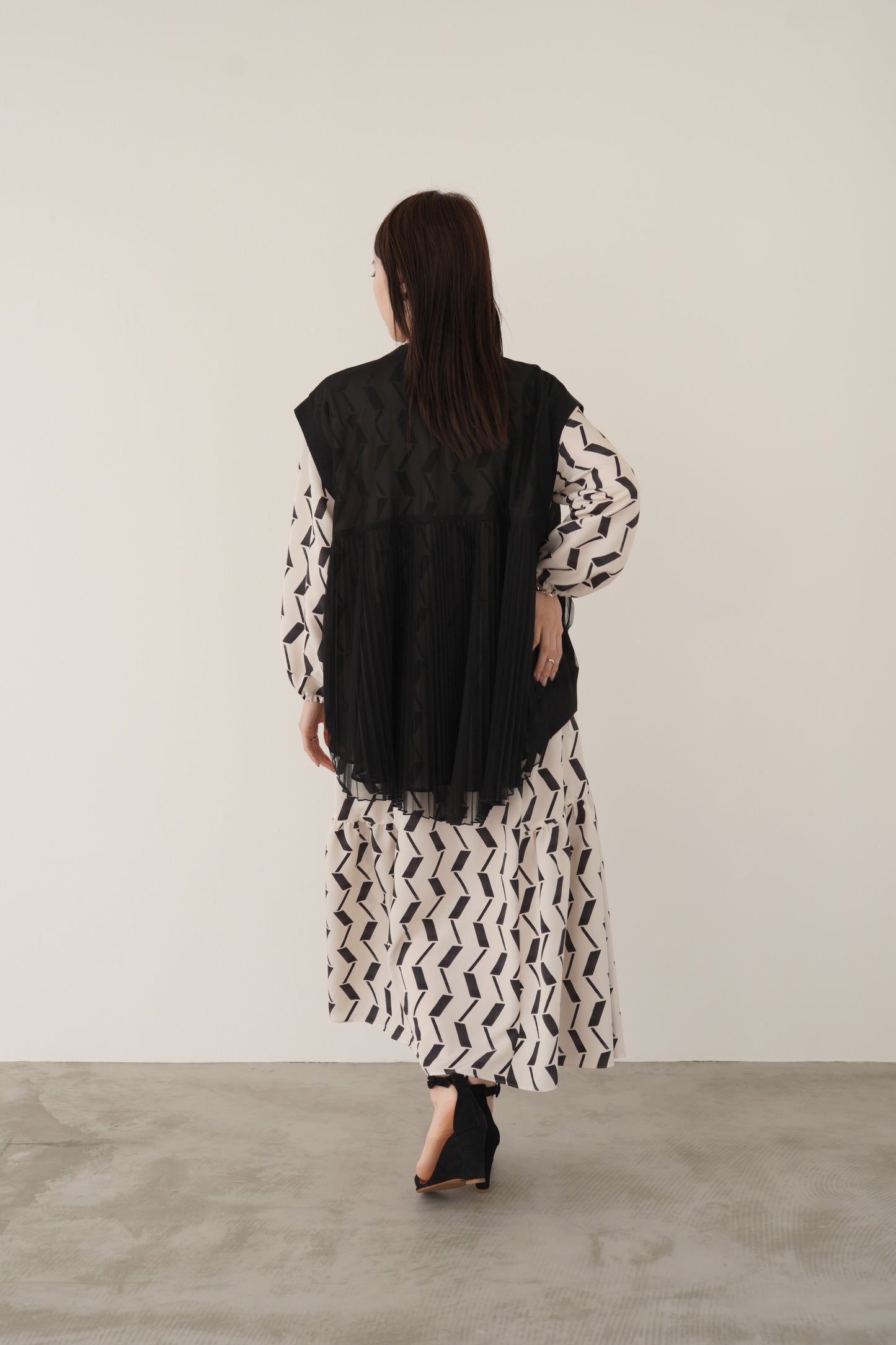 プリーツチュールベスト　15739