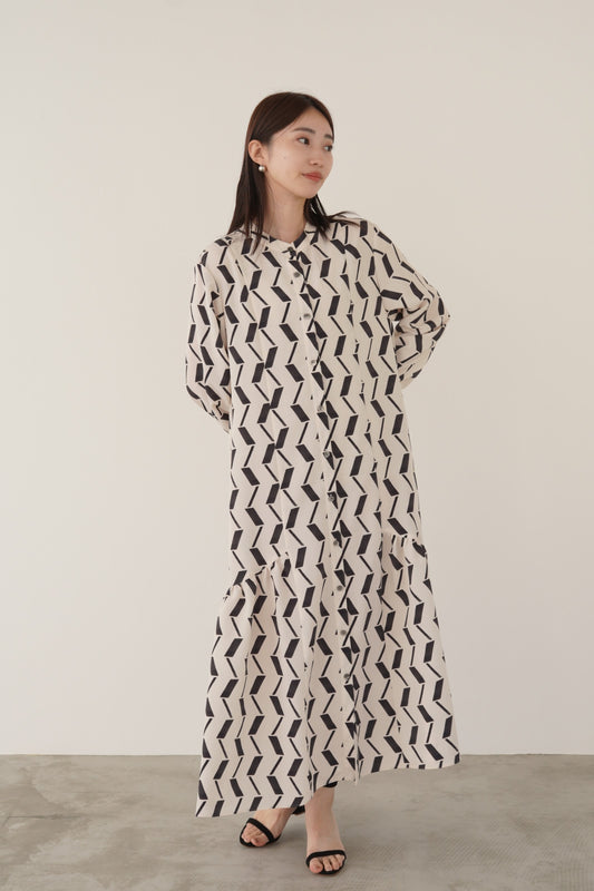 ギャザーフレアシャツワンピース　15731