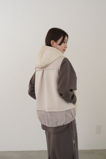 キルティングフードベスト　15929