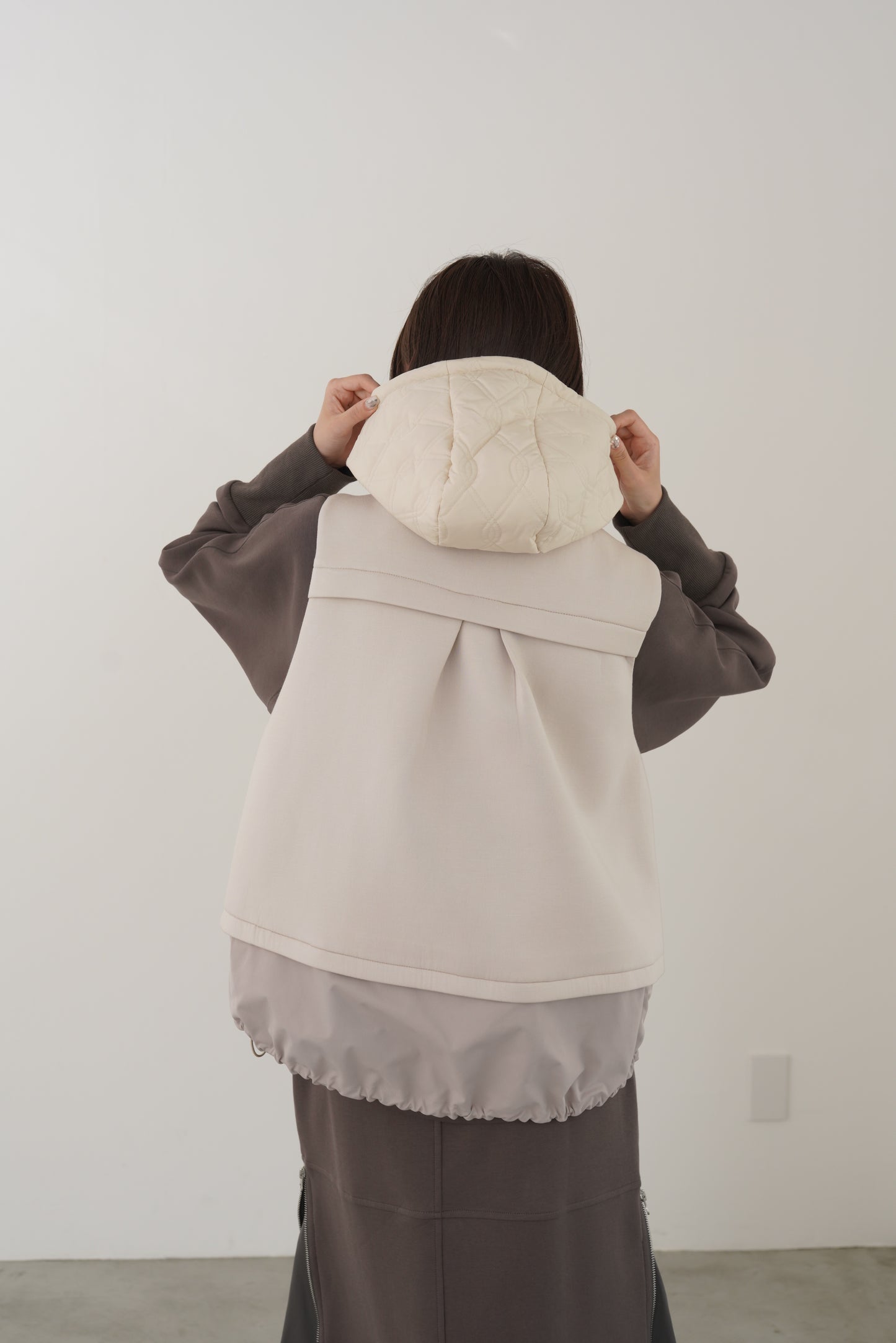 キルティングフードベスト　15929