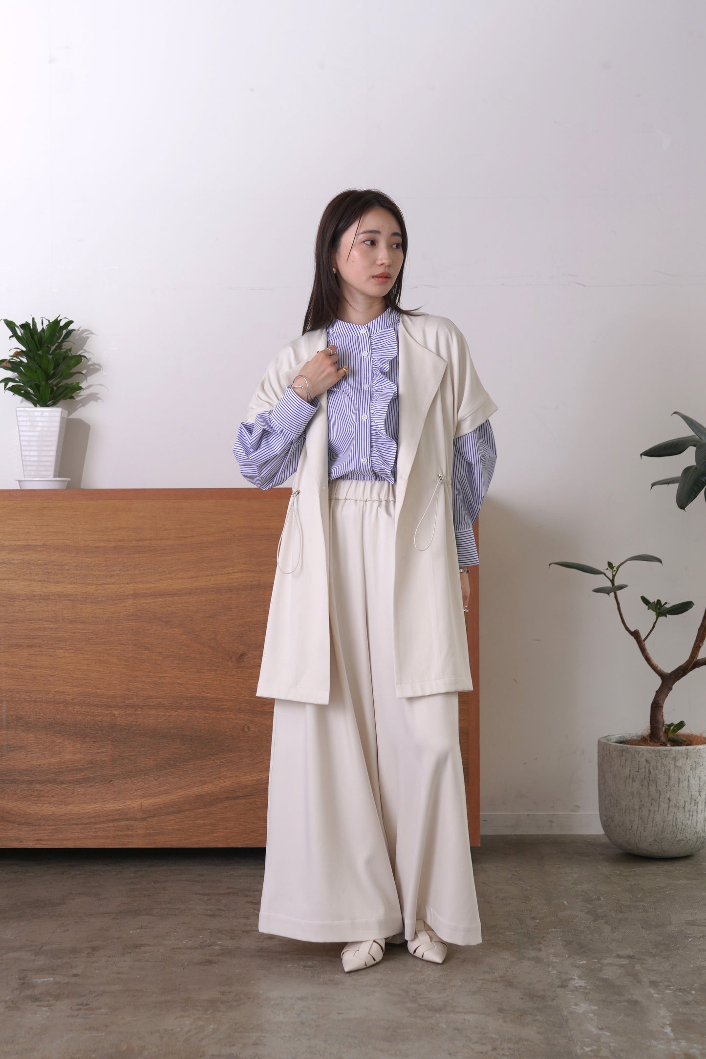 バンドカラーフリルBL　15945