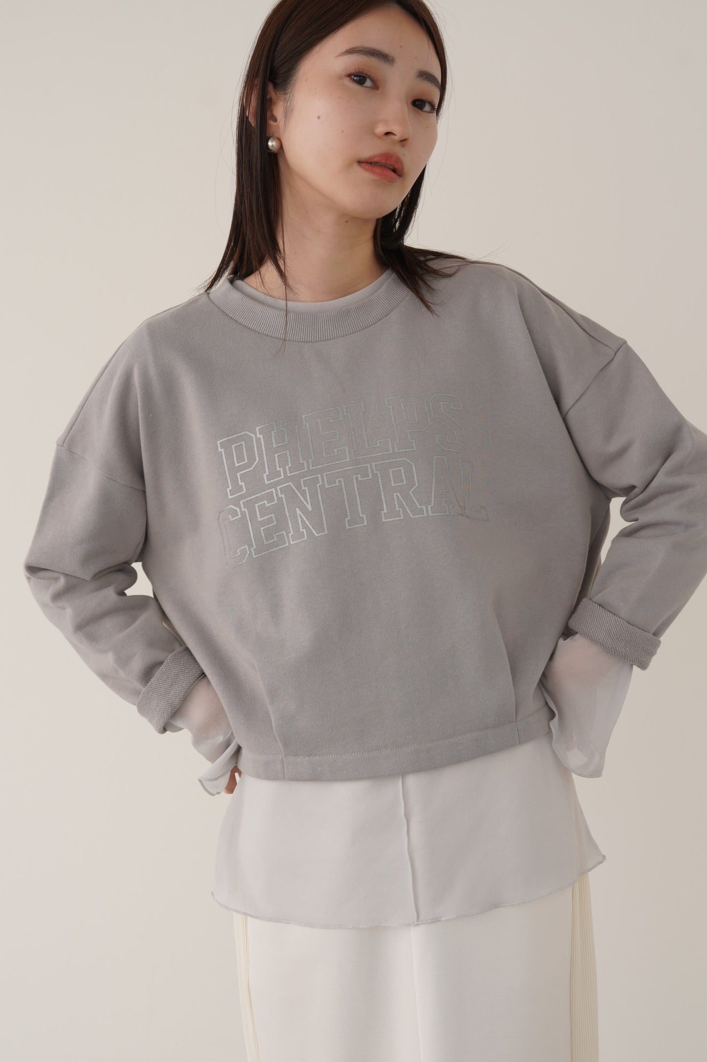 コクーンシルエットロゴスウェット　35345