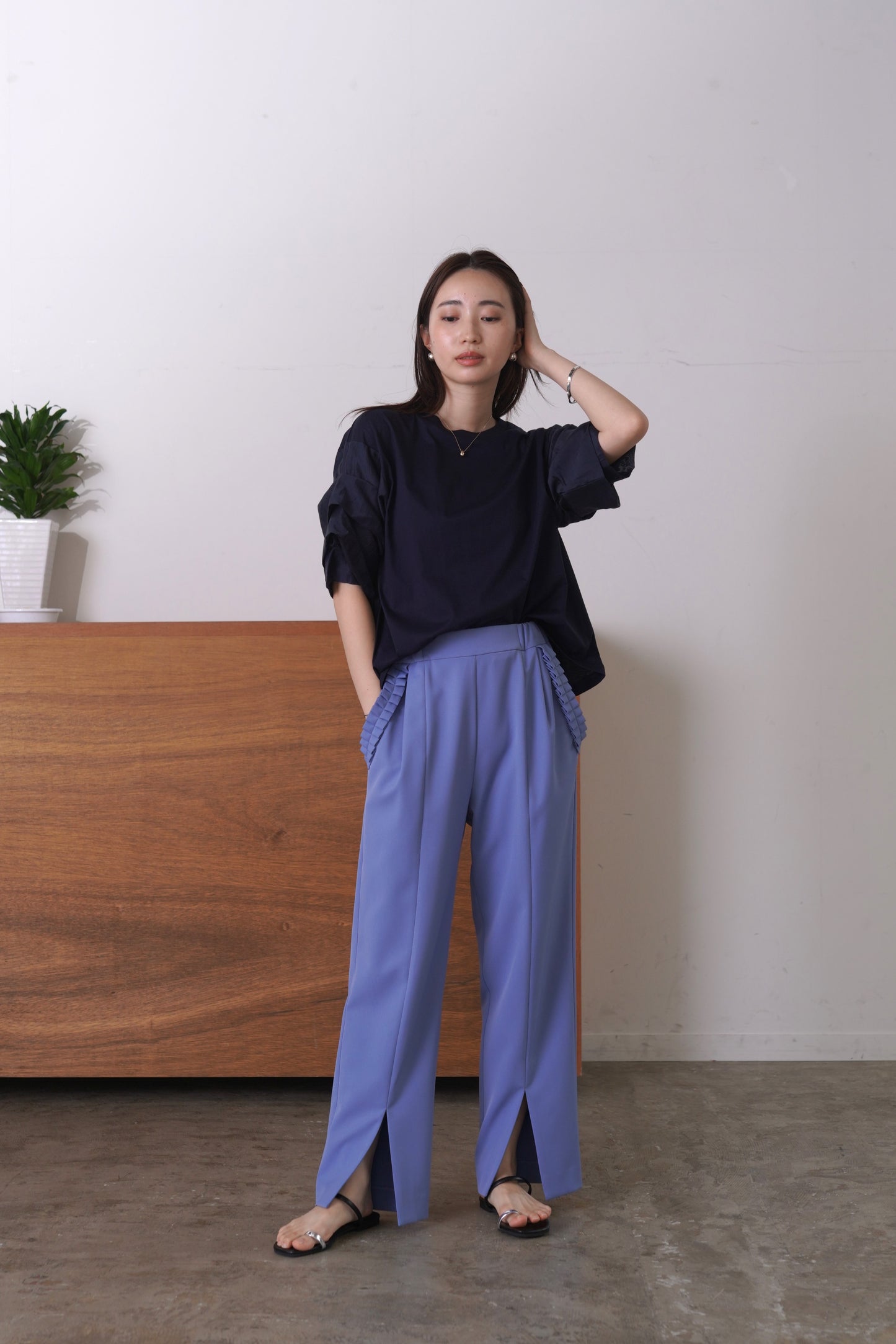 ポケットフリルテーパードPT　23188