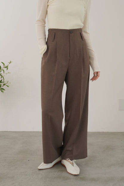 ミニフリルストレートパンツ　23165