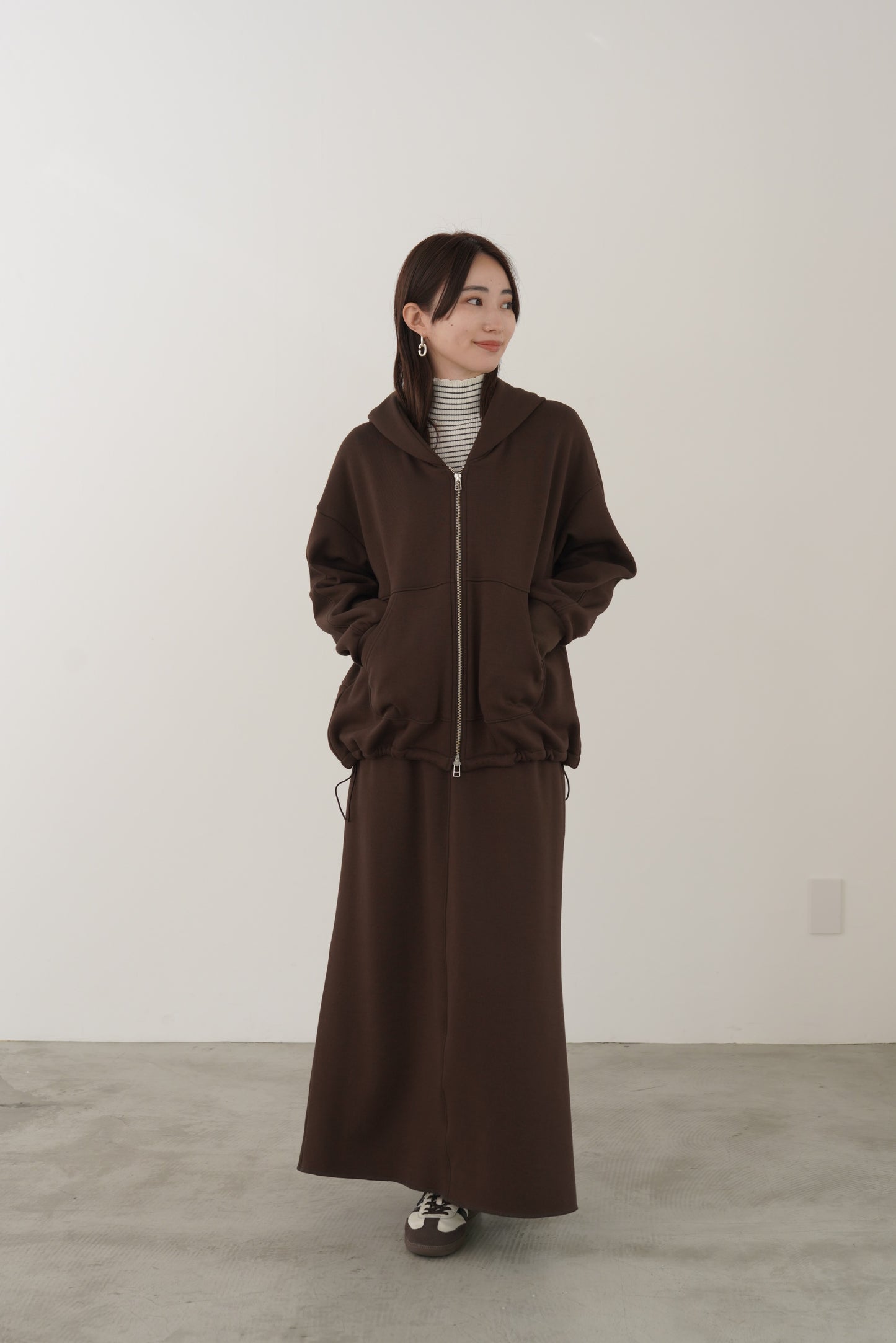 ドットボタンスリーブニット　35552