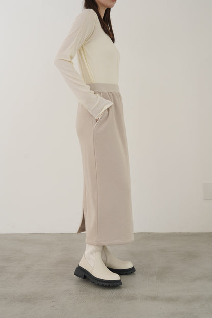 ダフィームートンタイトスカート　23168